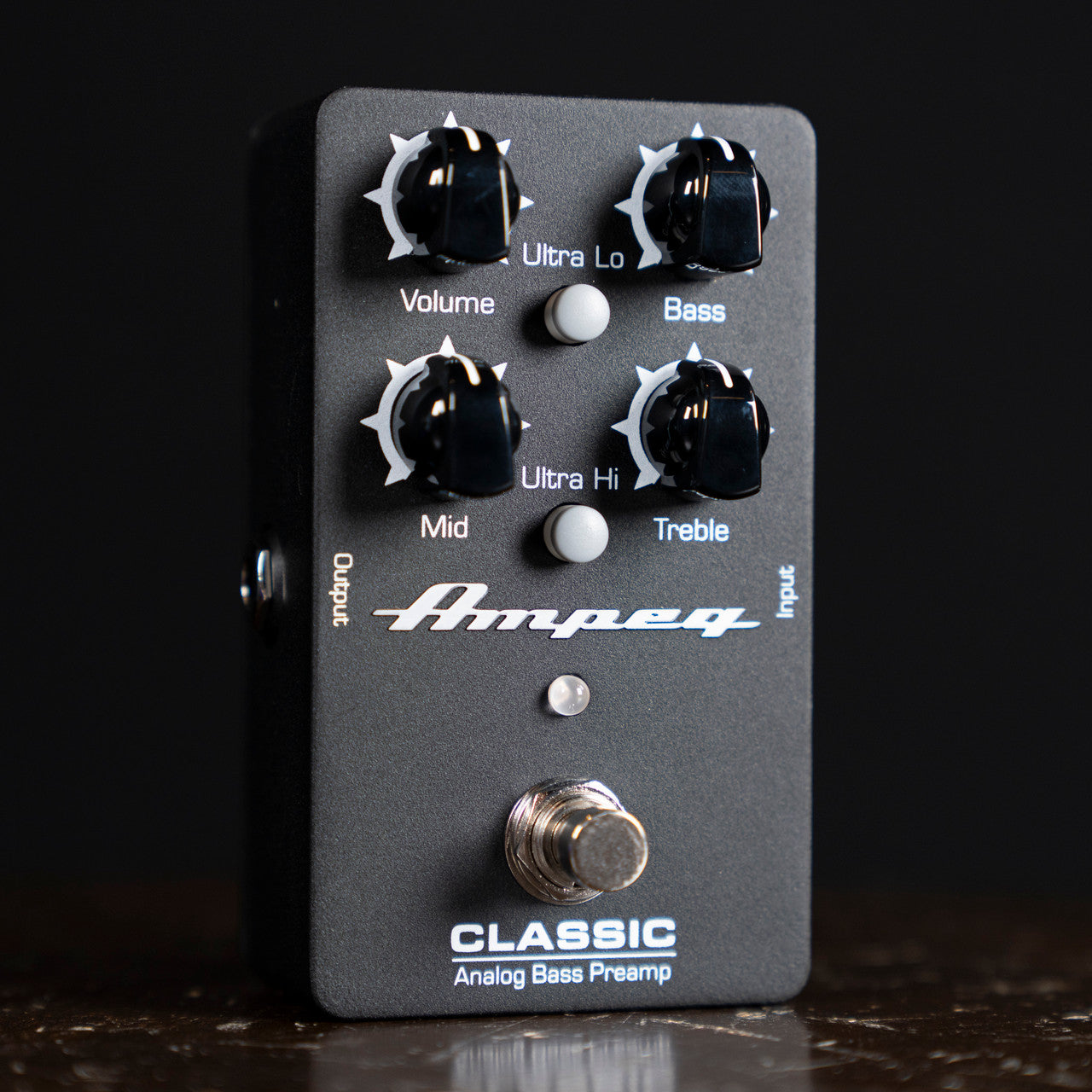 Ampeg Classic Analog Bass Preamp Pedal