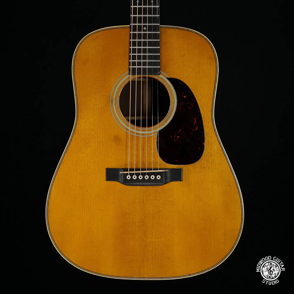 Martin D-28 Authentic 1937 Aged Dreadnought Review Midwood Guitar