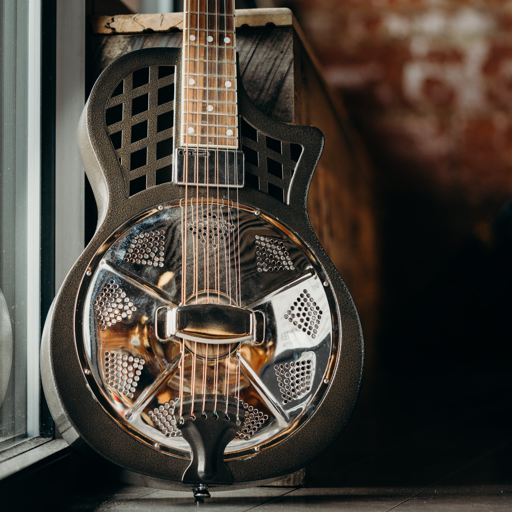 Texas Blues Guitarist | Midwood Guitar Studio