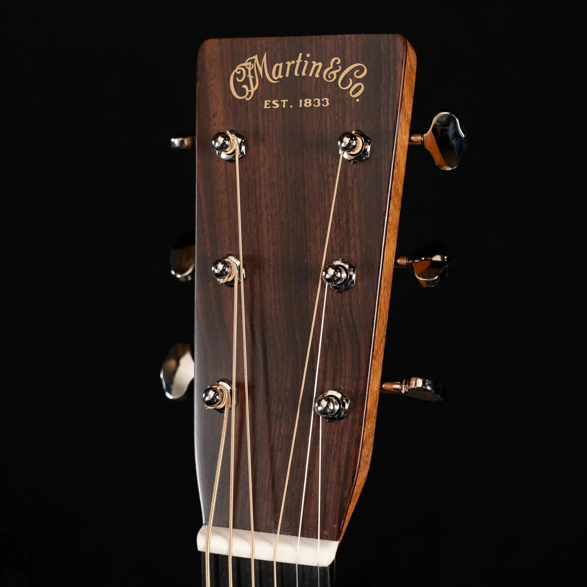 Martin-Guitars Midwood Guitar