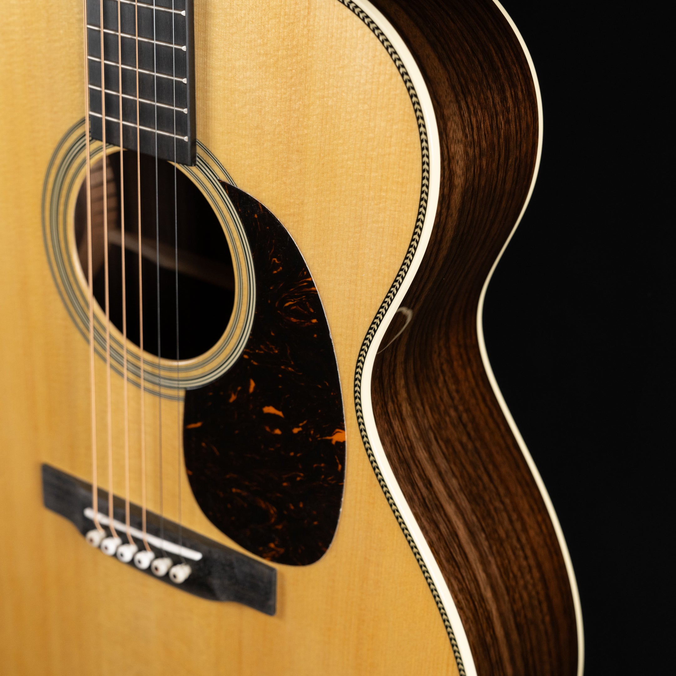 Martin 000-28 Standard Acoustic Guitar - Natural - Midwood Guitar