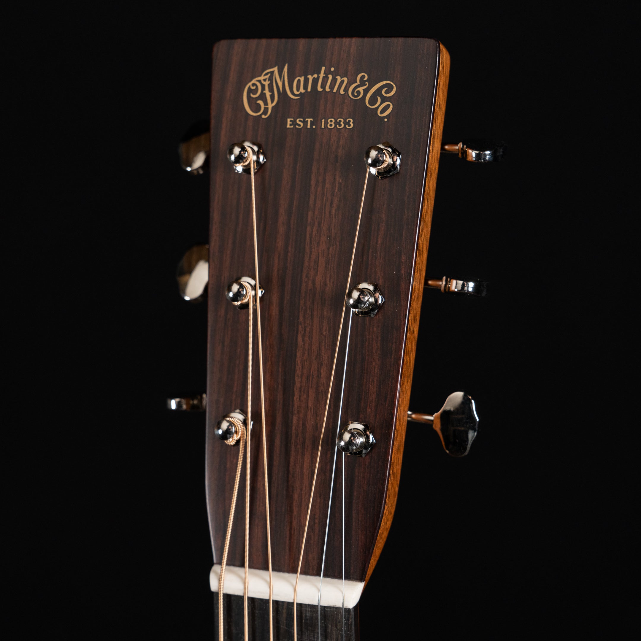 Martin 000-28 Standard Acoustic Guitar - Natural - Midwood Guitar