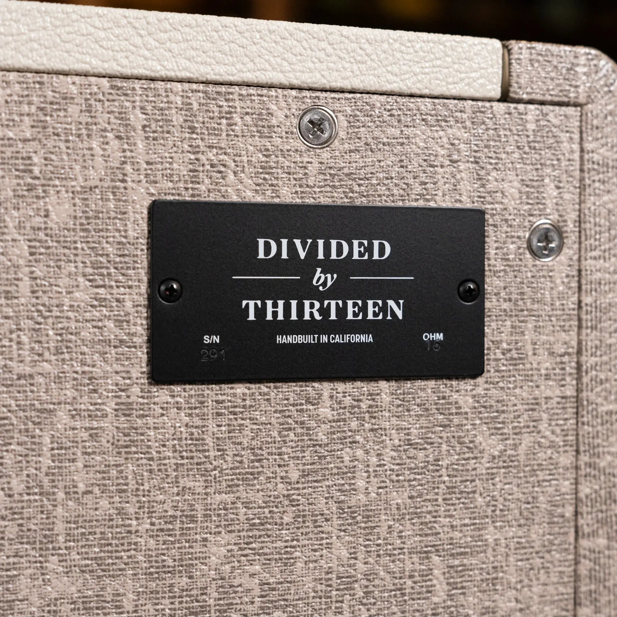 Divided By 13 1x12" Speaker Cabinet - Fawn w/ Ivory V Divided By 13