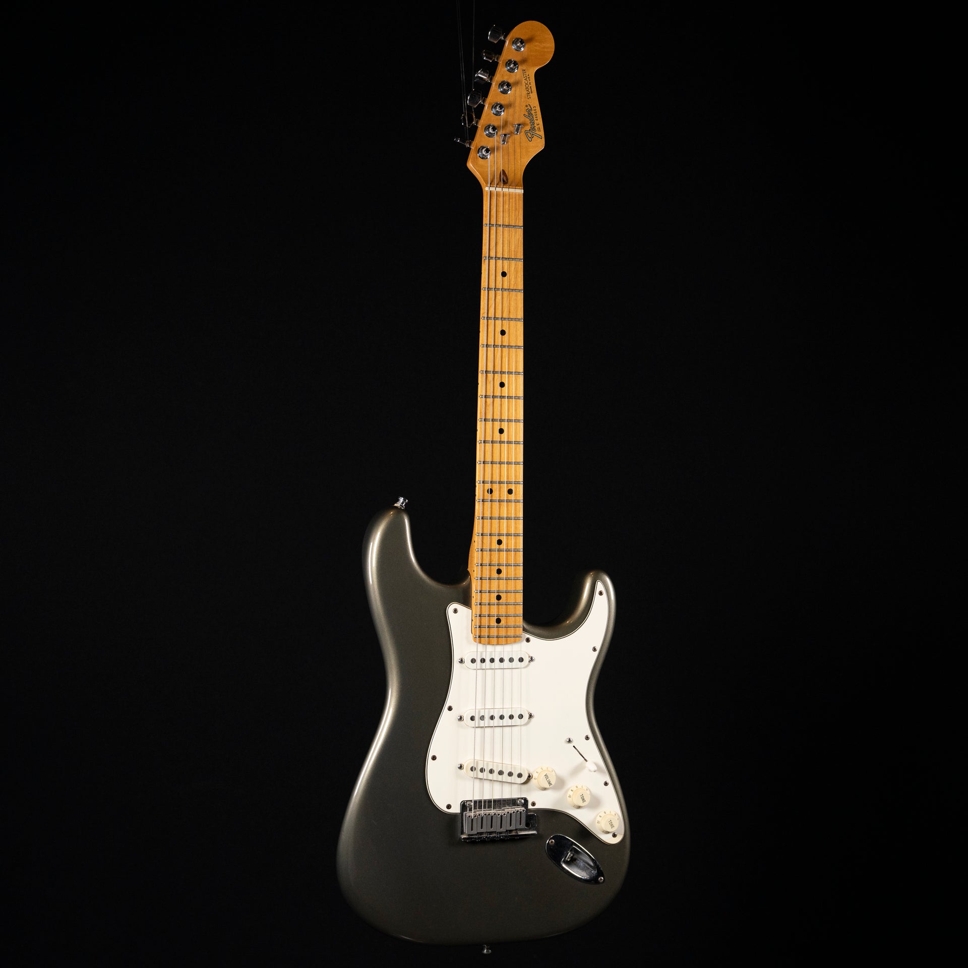 1984 Fender Stratocaster Electric Guitar - Pewter