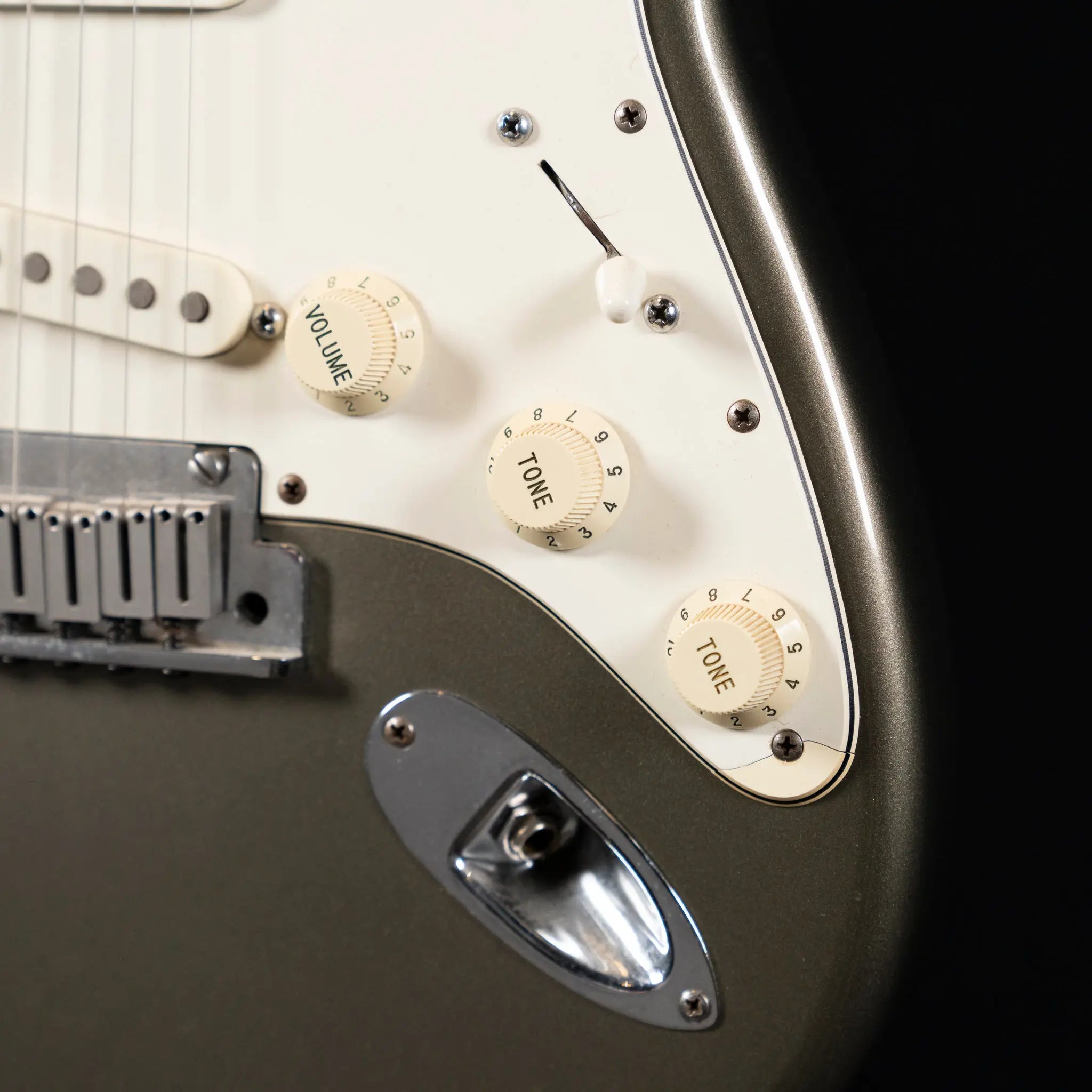 1987 Fender American Standard Stratocaster Electric Guitar - Pewter