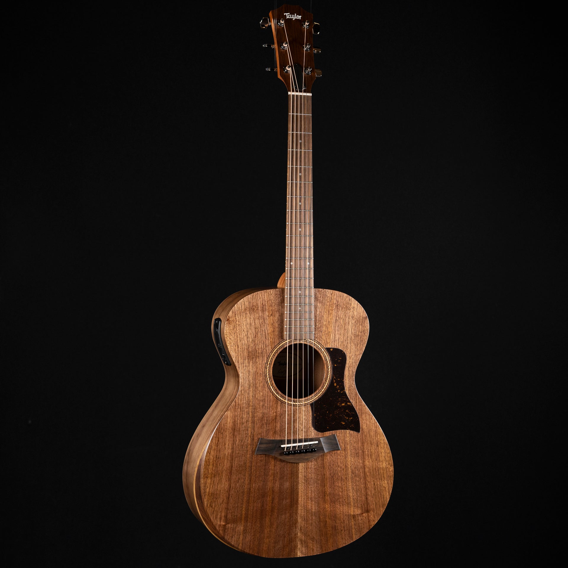 Taylor Academy 22e Acoustic-Electric Guitar