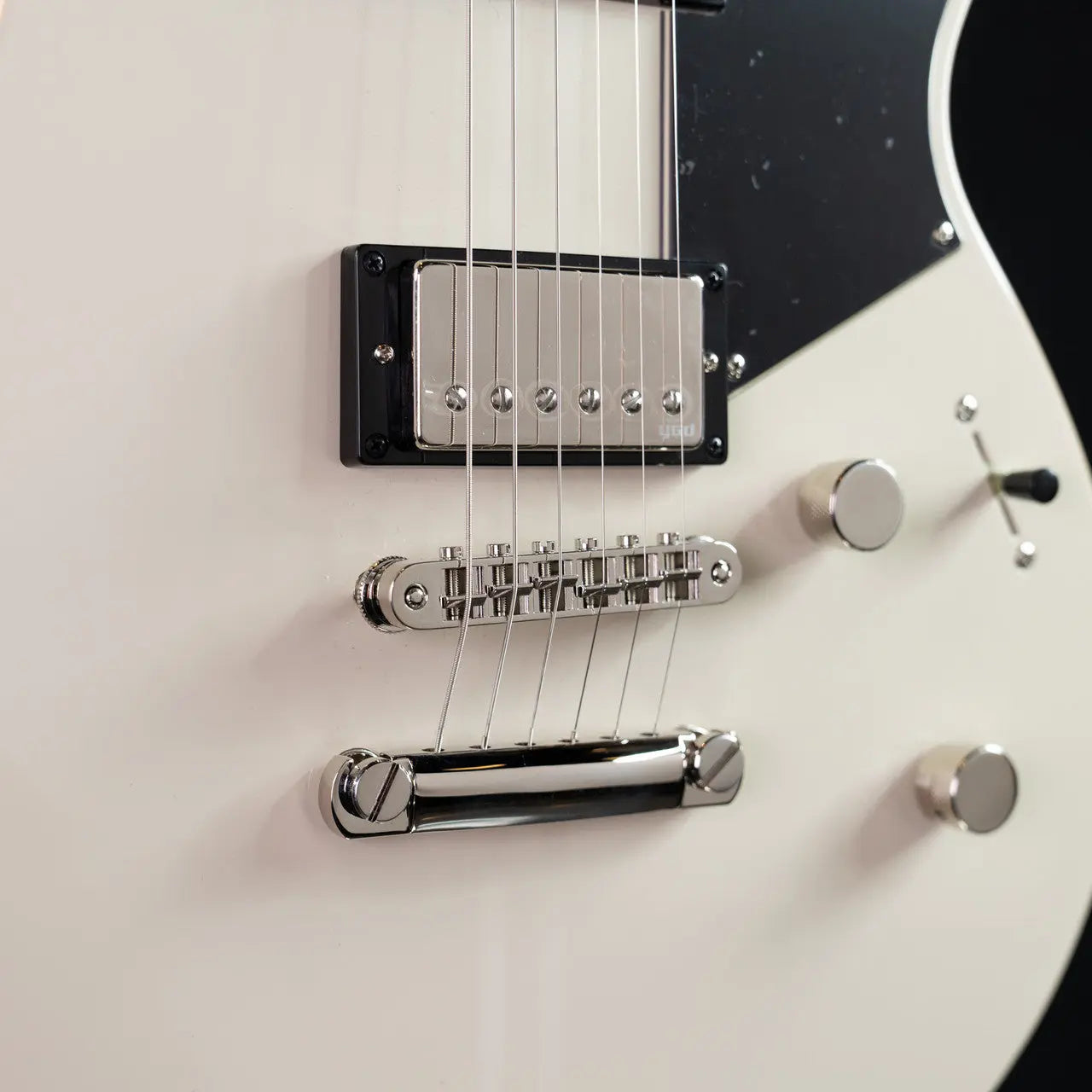 Yamaha RSS20 Revstar Standard - Vintage White Yamaha Guitars