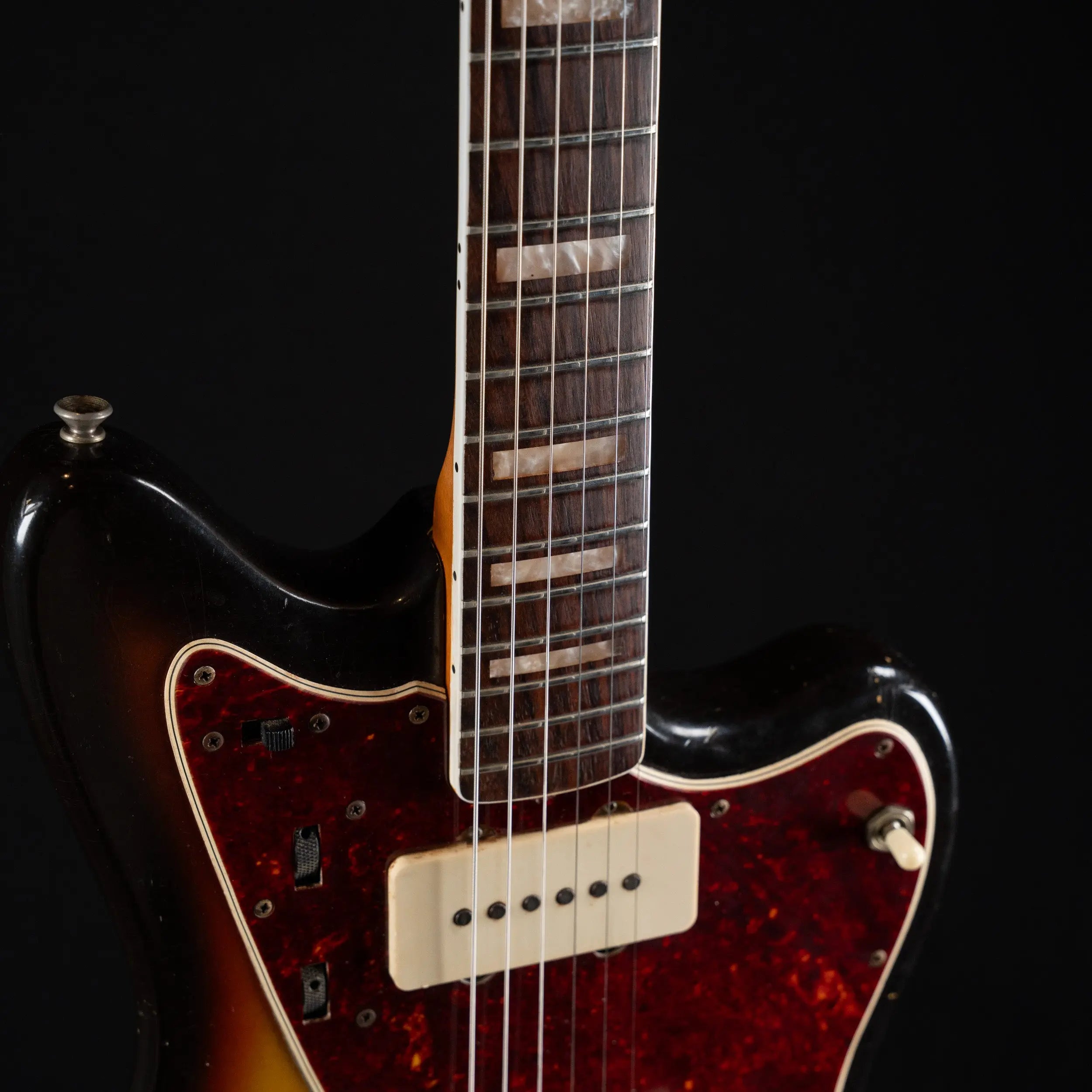 1966 Fender Jazzmaster - Sunburst Fender