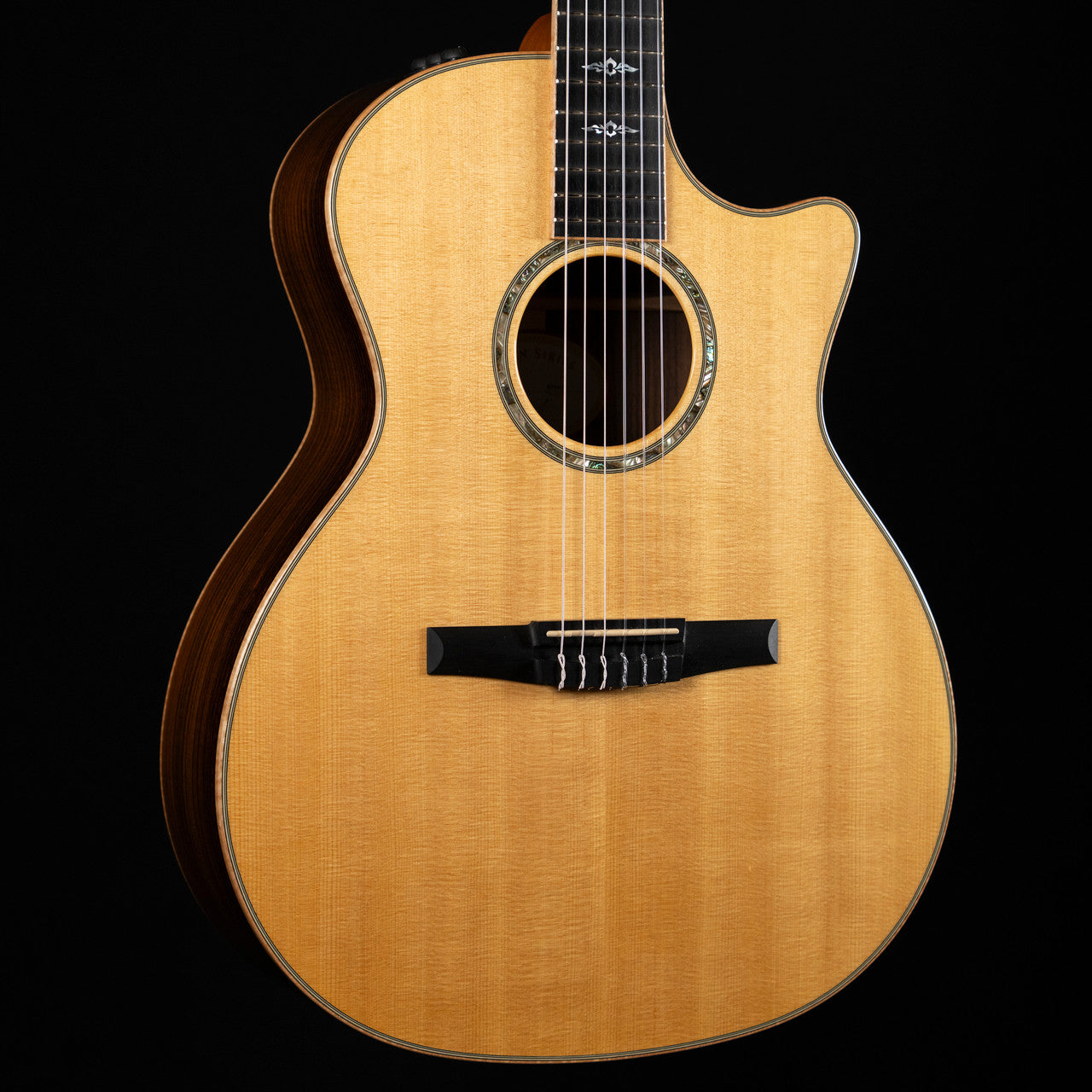 2011 Taylor 814ce-N – Preowned