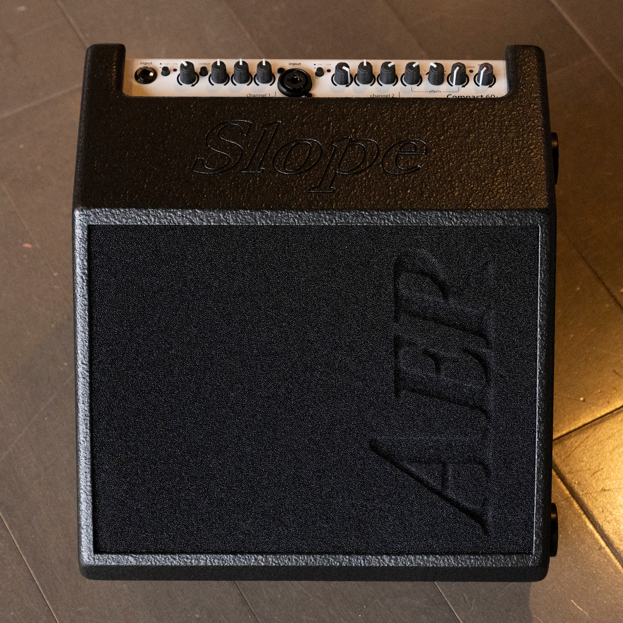 AER Compact 60/4 Slope Acoustic Guitar Amplifier