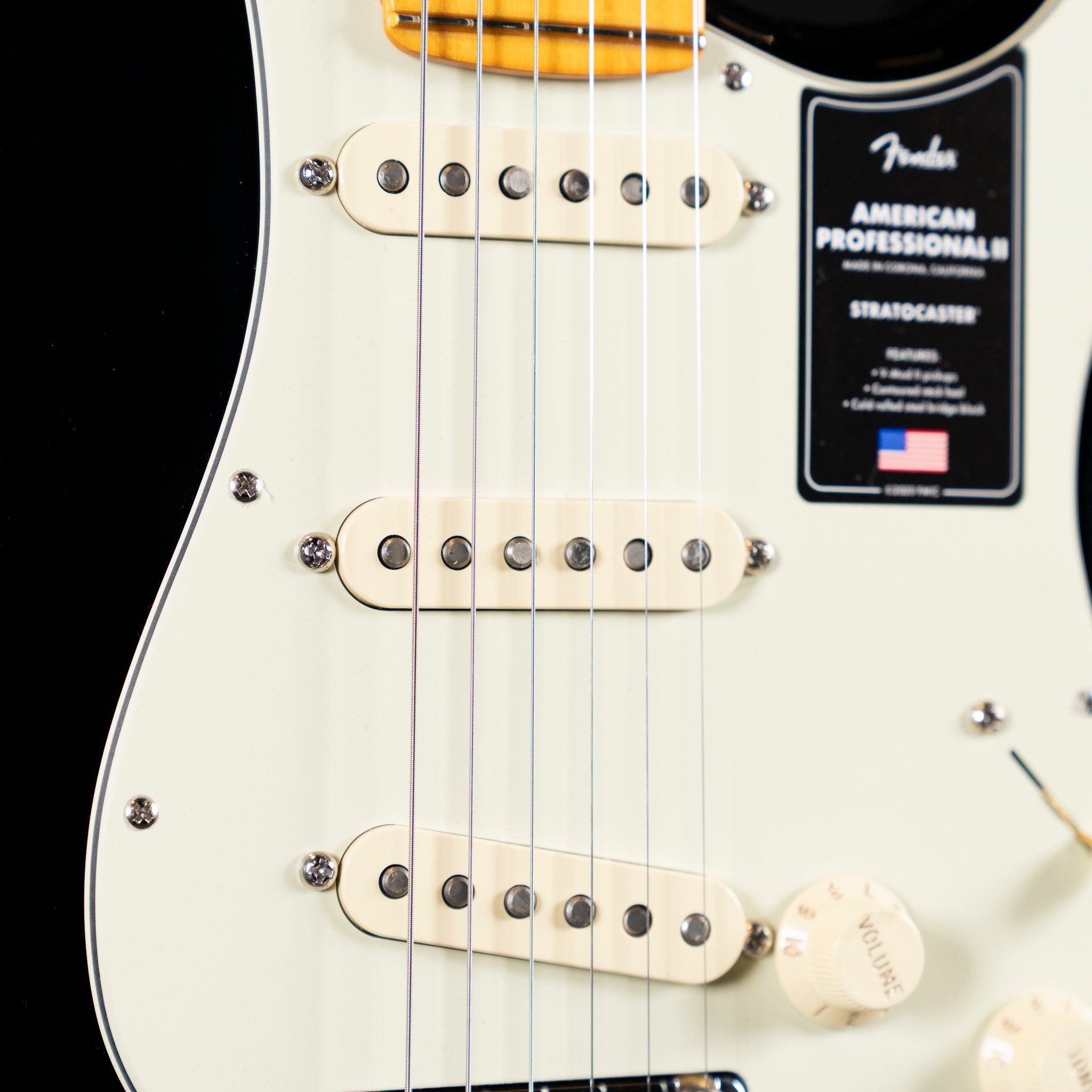 Fender American Professional Ⅱ Stratocaster Black Fender American Professional II Stratocaster 2021 - Black – Corner