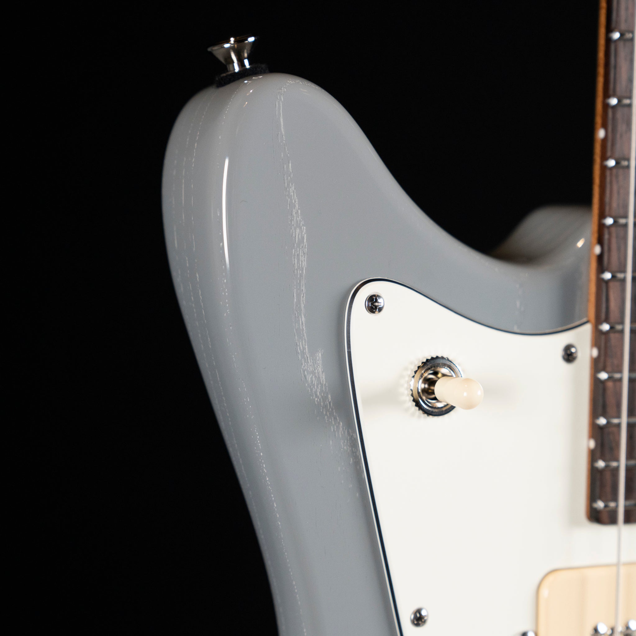 Tom Anderson Raven Classic – Super Sonic Gray with White Dog Hair