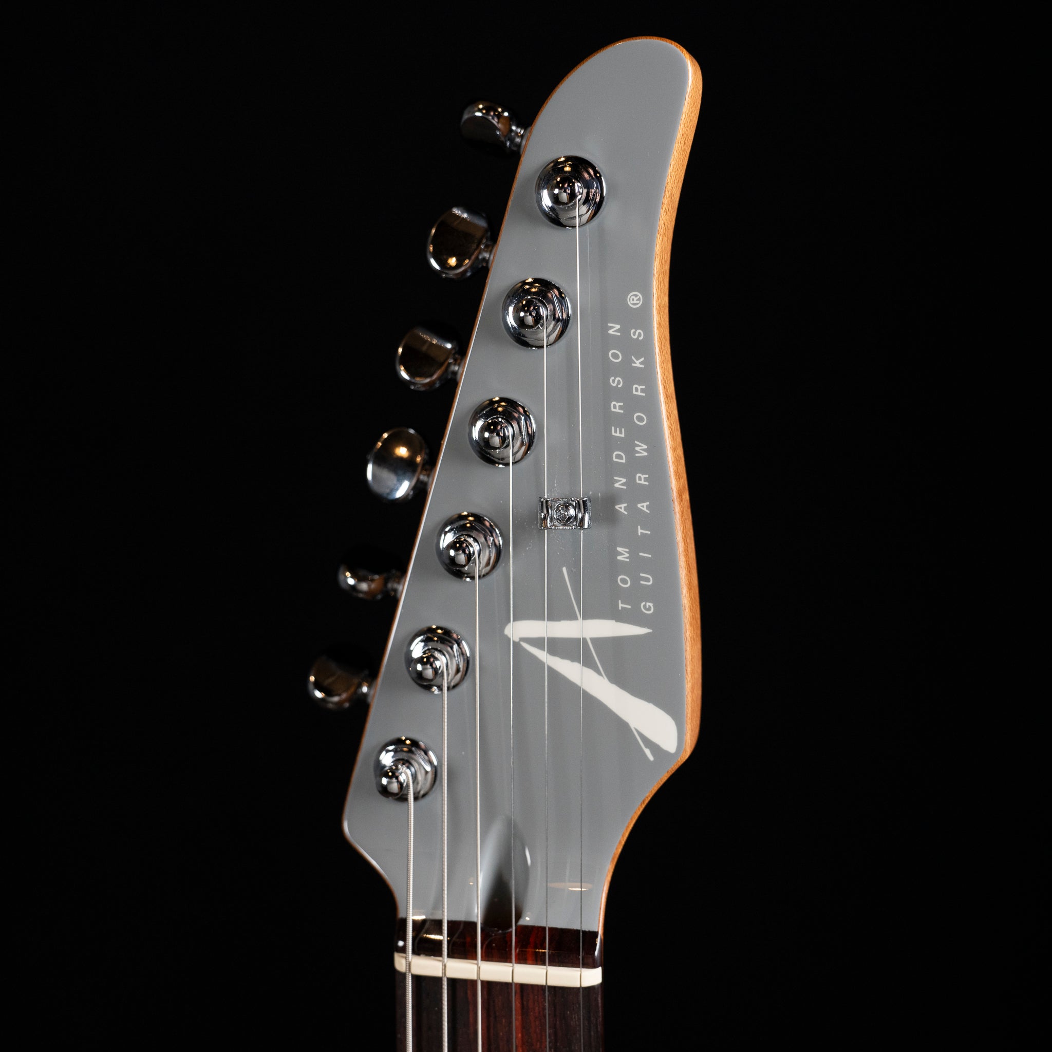 Tom Anderson Raven Classic – Super Sonic Gray with White Dog Hair