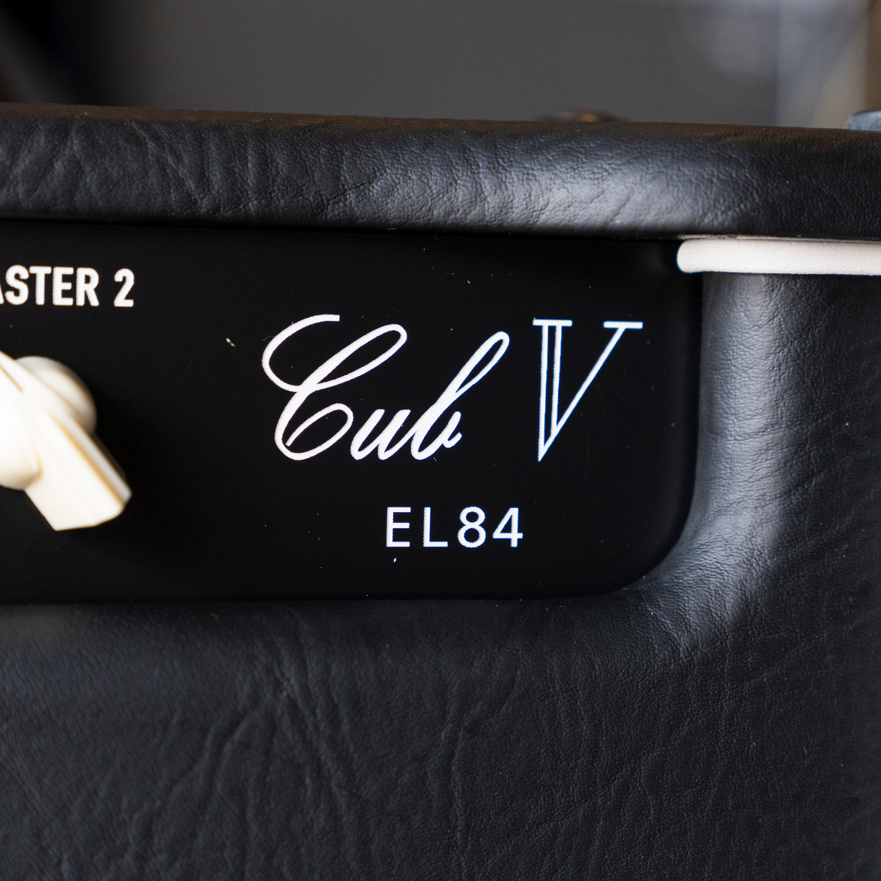 Bad Cat Cub V 15w Hand-Wired Amplifier Head w/ EL84