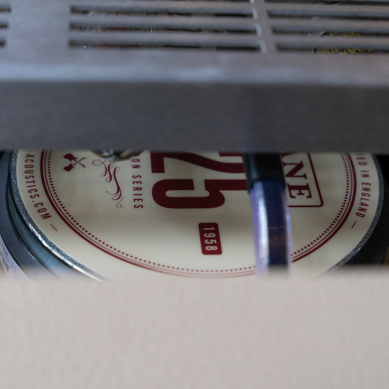 Carr Bel-Ray 1x12" 16 watt Combo Amplifier - Cream