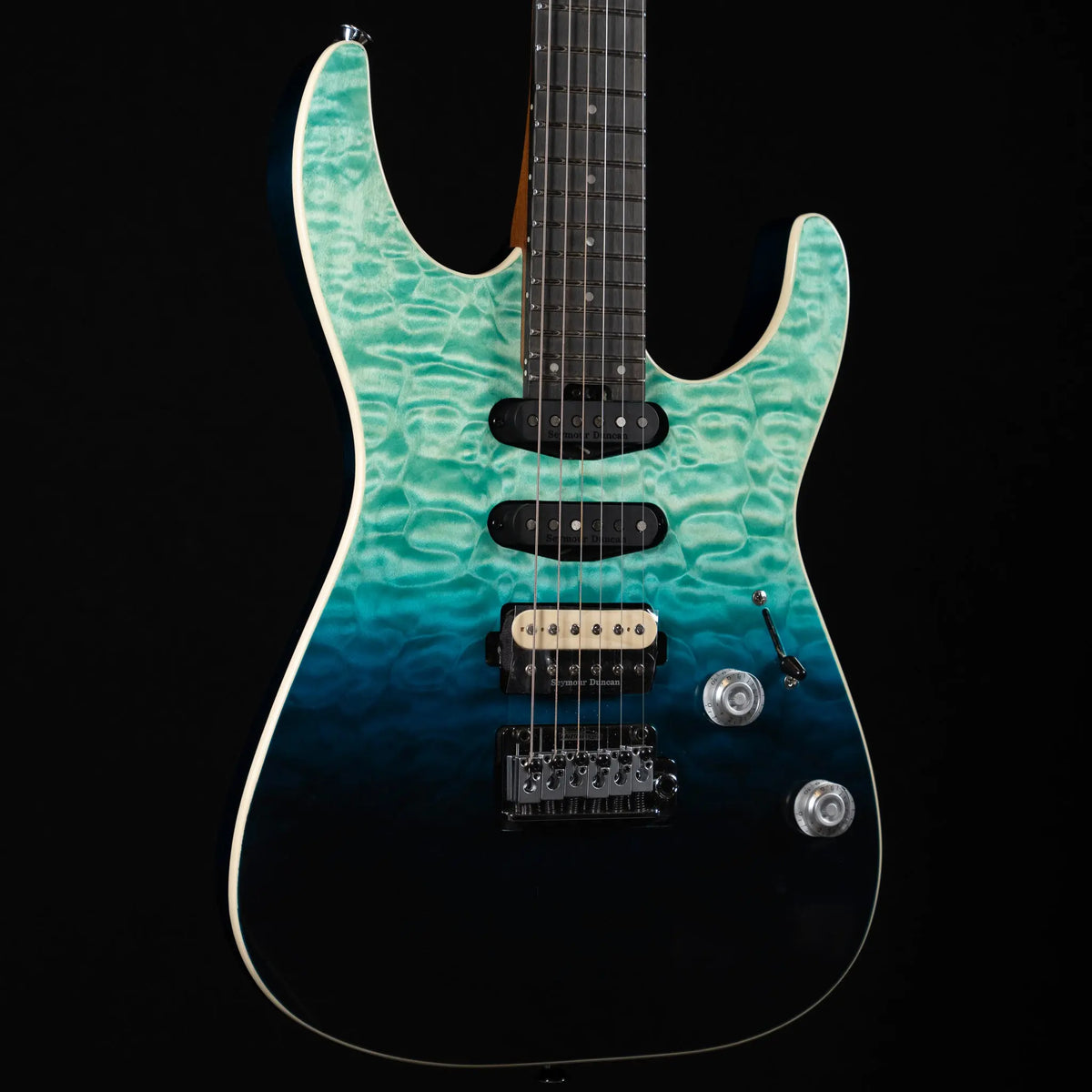 Charvel Pro-Mod Plus Dinky DK24 HSS 2PT QM - Blue Curaçao - Midwood Guitar