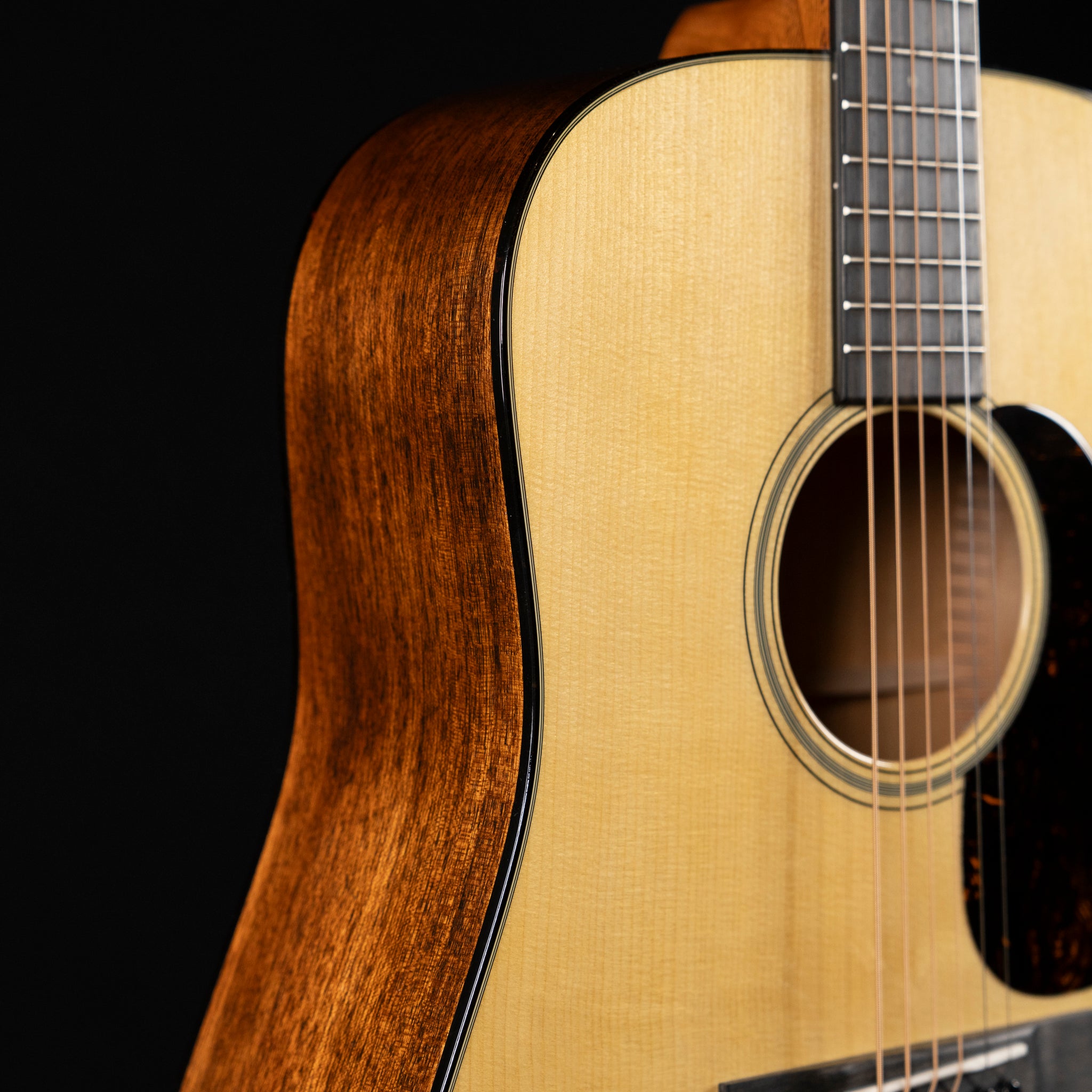 Martin Custom Shop D-18 Dreadnought Acoustic Guitar - Adirondack/Mahogany - Midwood Guitar