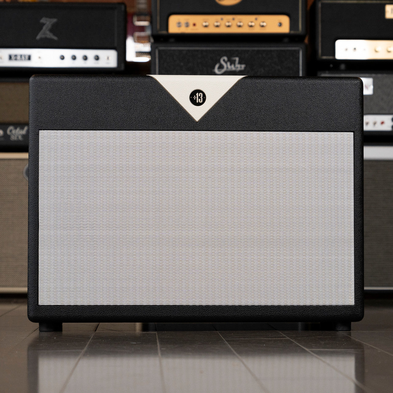 Divided By 13 2x12" Speaker Cabinet - Black/Cream