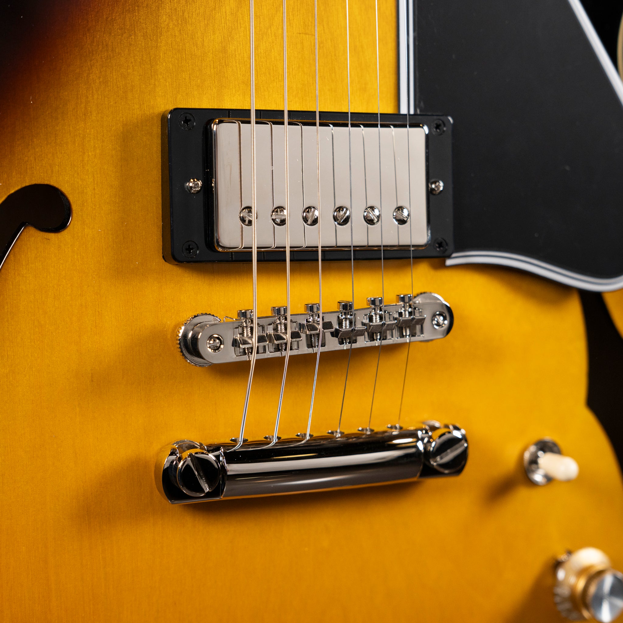 Epiphone Inspired by Gibson Custom 1962 ES-335 Reissue Electric Guitar - Vintage Burst - Midwood Guitar