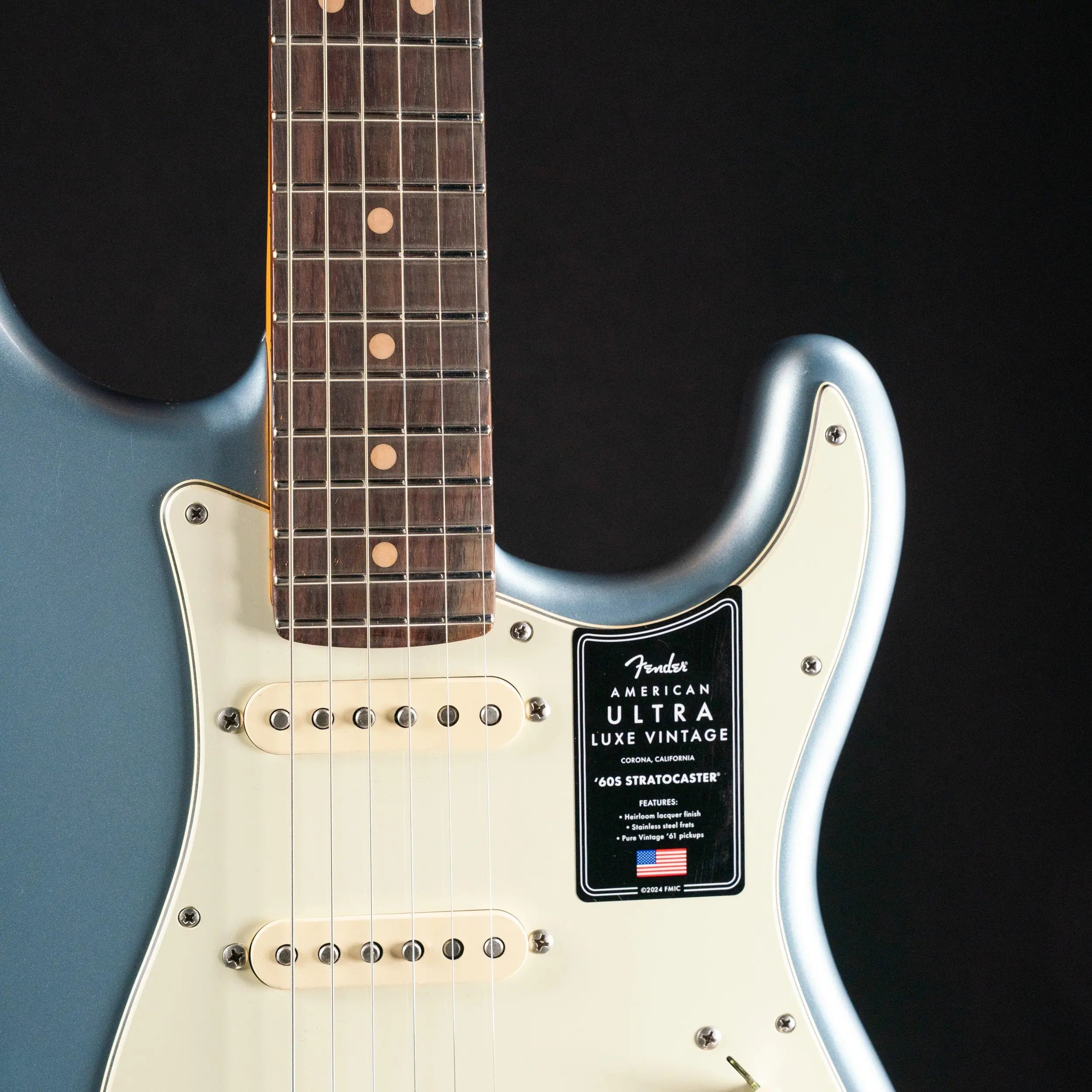 Fender American Ultra Luxe Vintage '60s Stratocaster - Ice Blue Metall