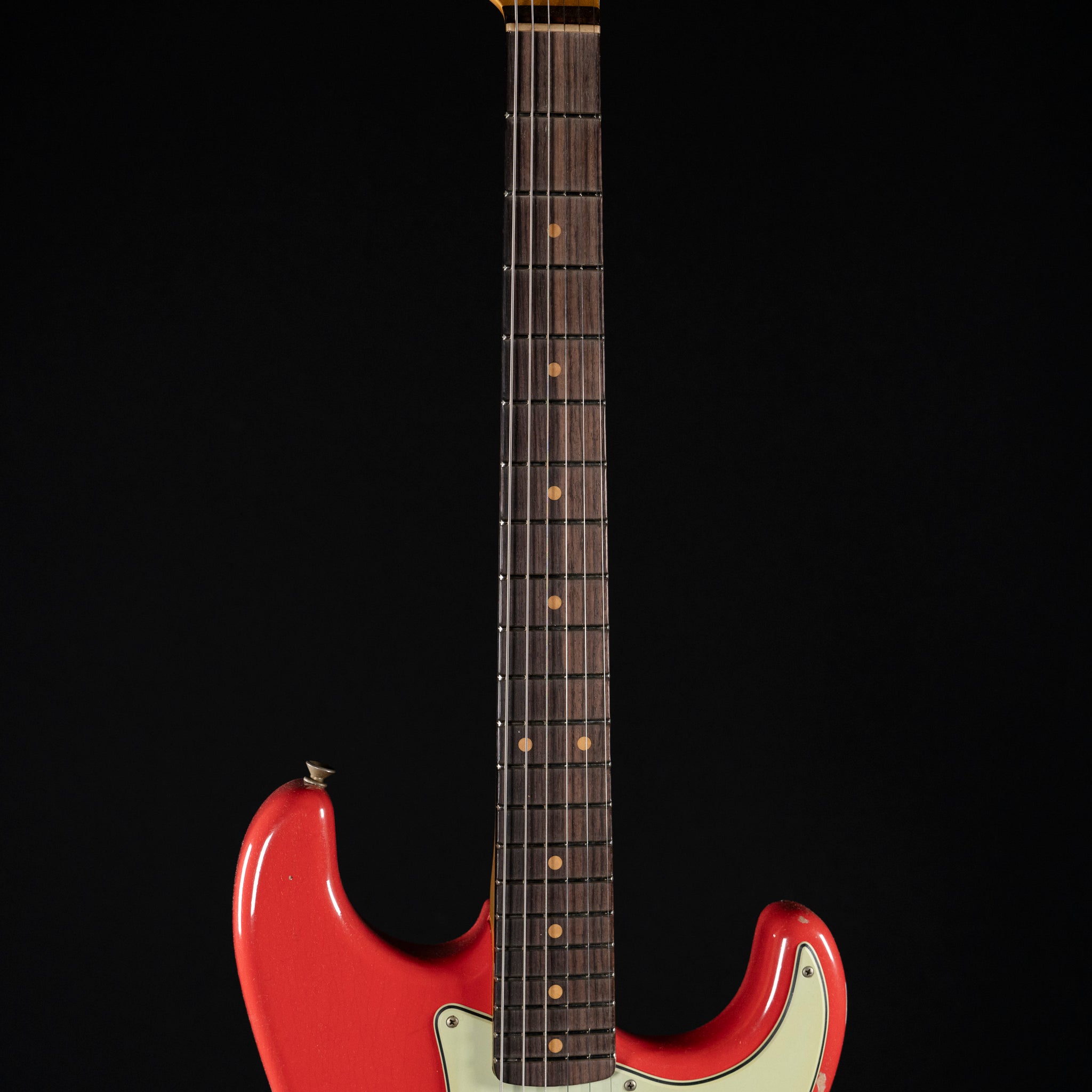 Fender Custom Shop ’62 Stratocaster Relic Electric Guitar – Fiesta Red - Midwood Guitar