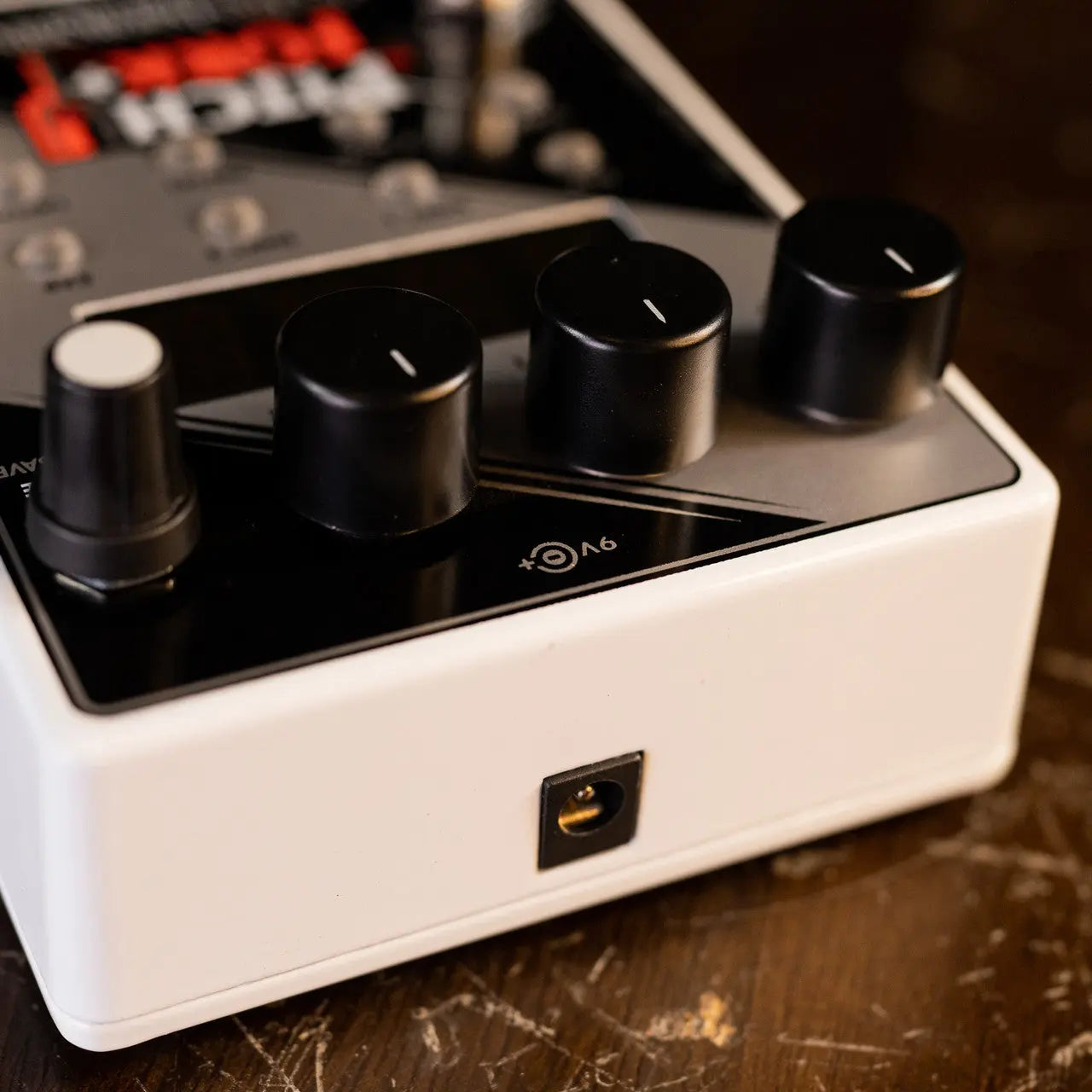 electro-harmonix pitch fork polyphonic pitch shifter pedal Electro Harmonix Pitch Fork + Polyphonic Pitch Shifter Pedal