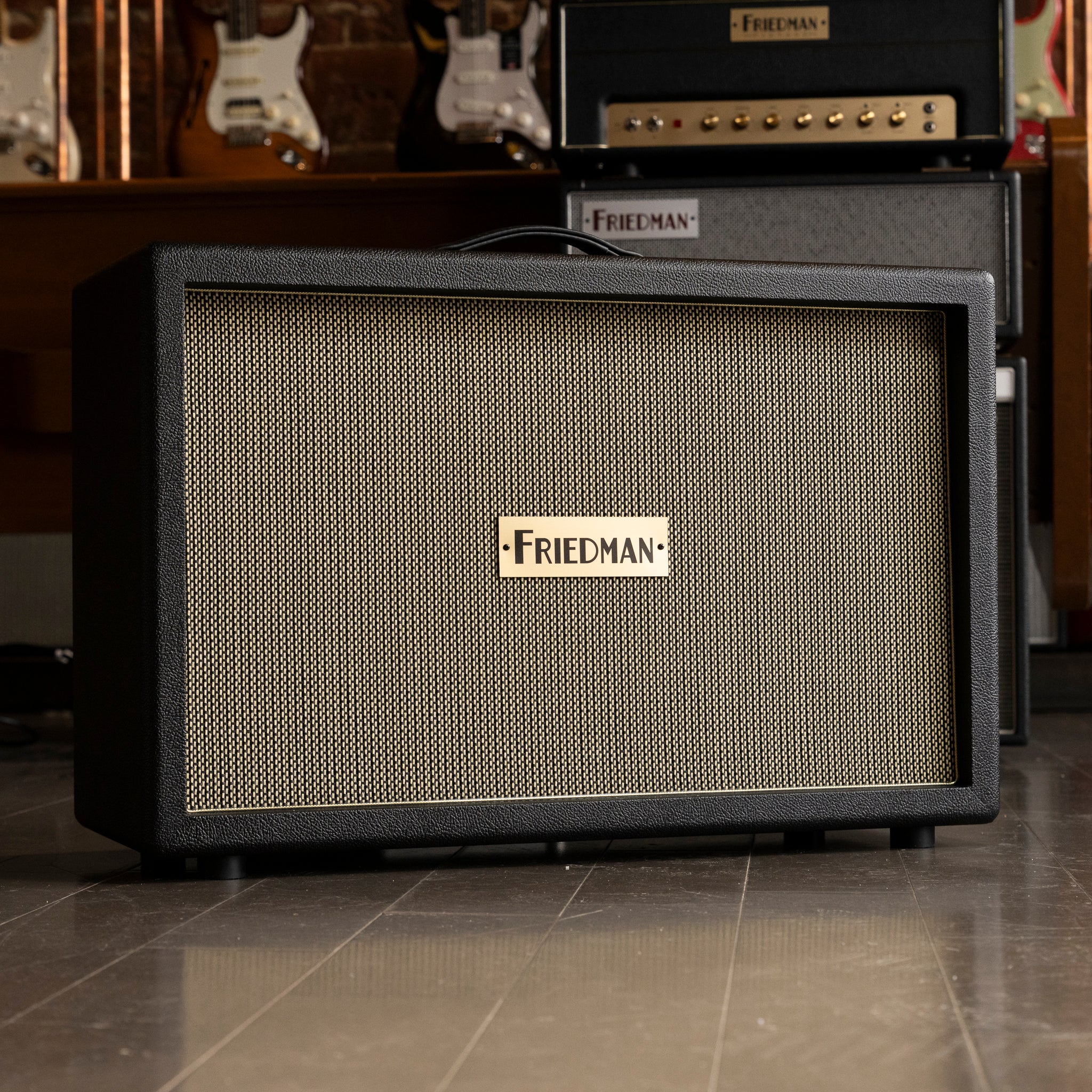 Friedman Vintage 2x12 Closed-Back Guitar Speaker Cabinet - Midwood Guitar