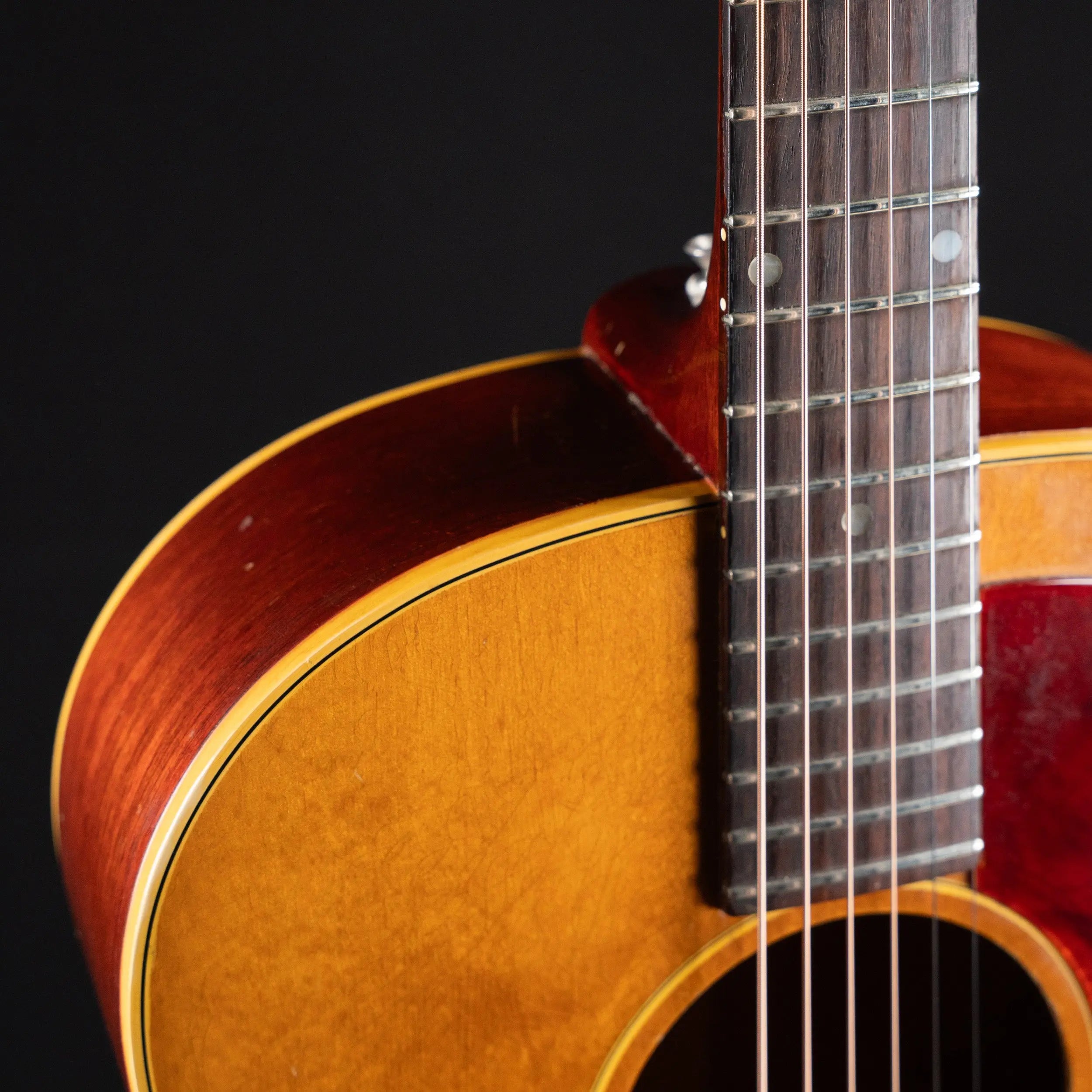Preowned 1966 Gibson B-25 - Natural