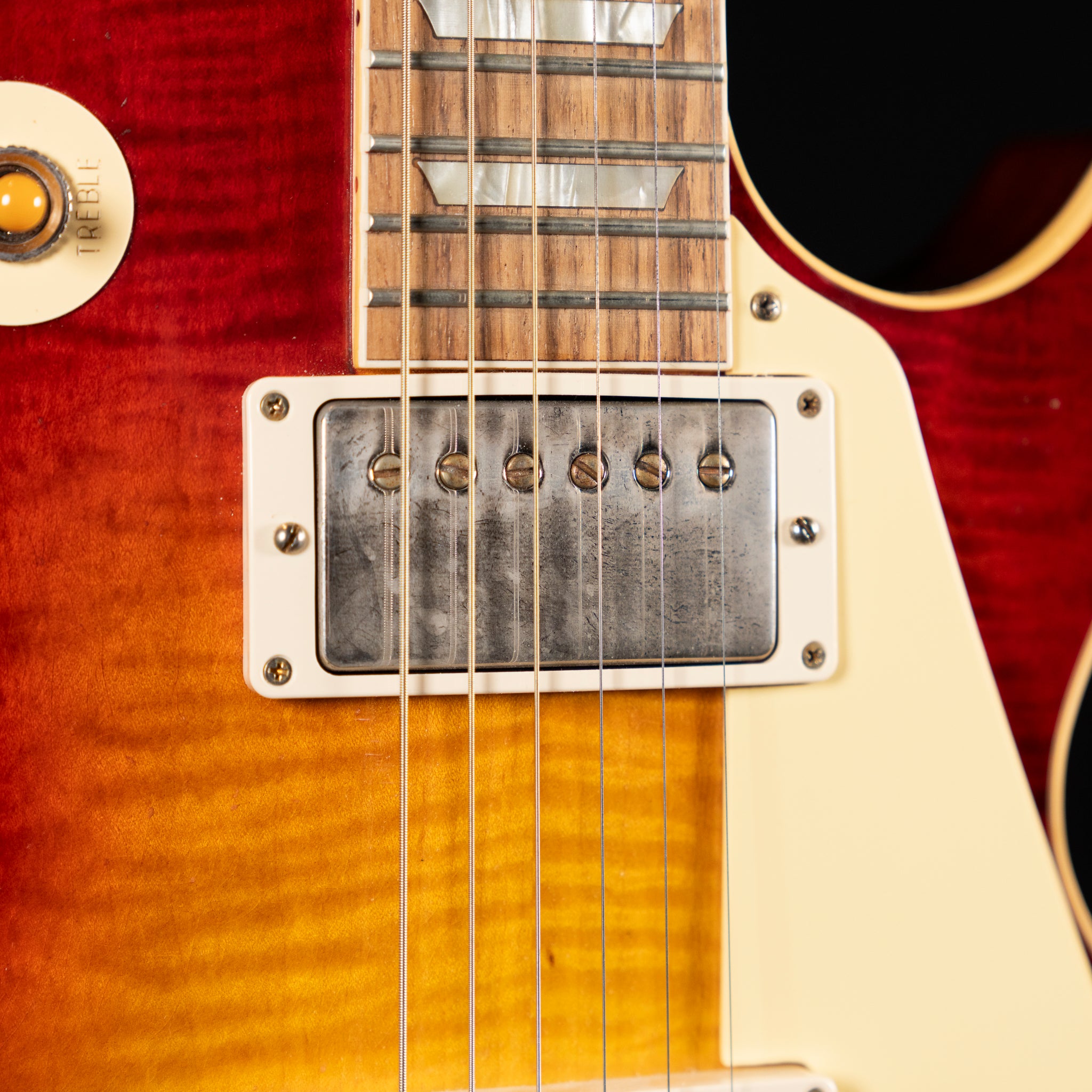 qanuta 様 Gibson Les Paul Standard 2022年製 Gibson Les Paul Standard 60s Sunburst 2022 – Chicago Music Exchange