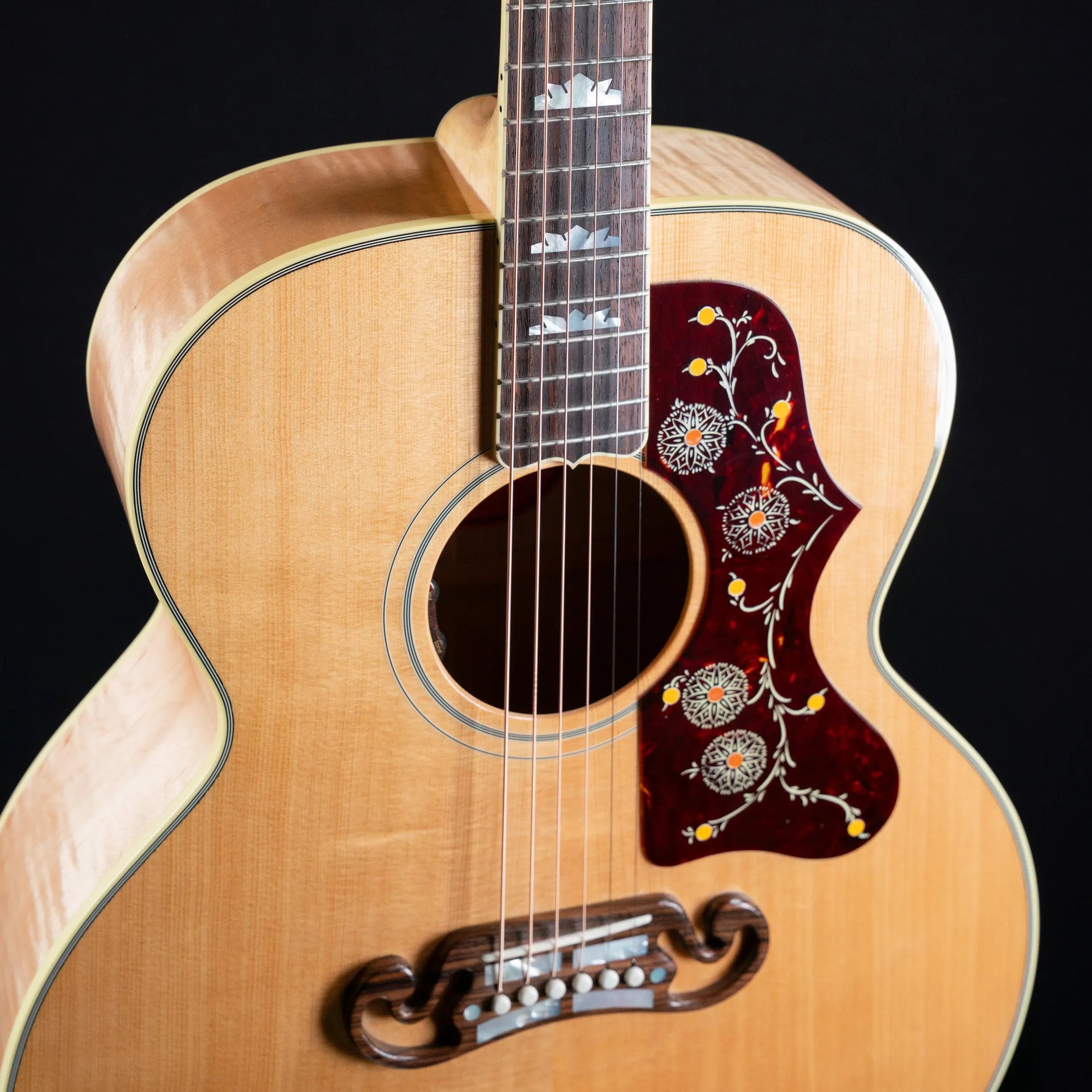 ギブソン　SJ-200 2024 Gibson SJ-200 - Anitque Natural | Preowned