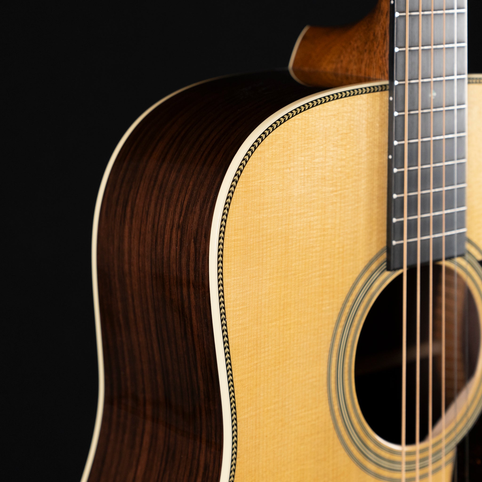 2026 Martin HD-28 Standard Series Acoustic Guitar - Natural (5322) Martin Guitars