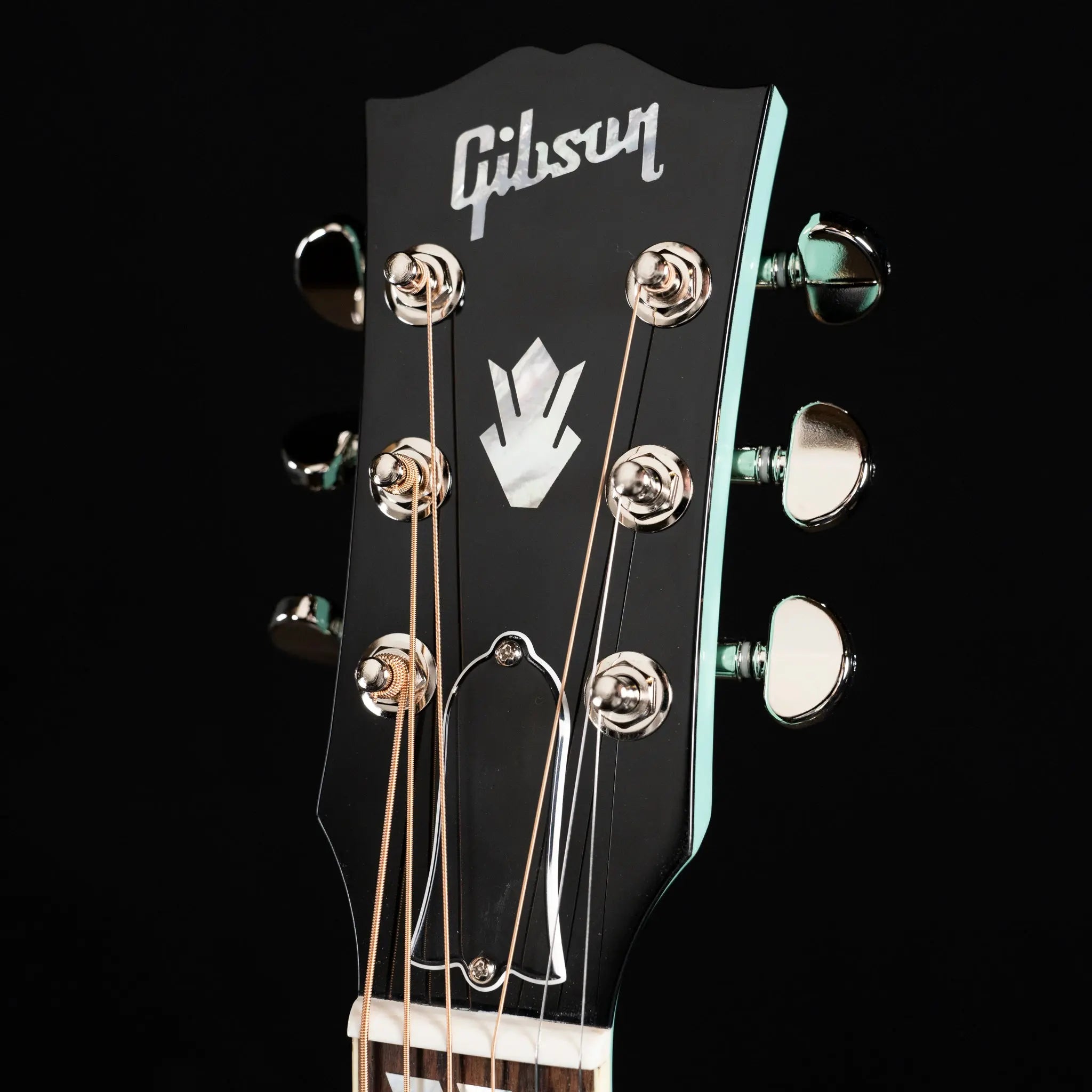 Gibson Hummingbird Standard Acoustic/Electric Guitar – Southwestern Turquoise Gibson