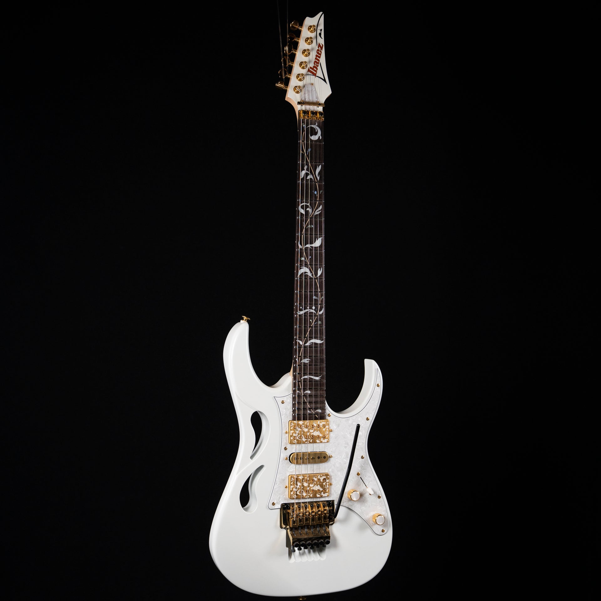 2024 Ibanez Steve Vai Signature PIA3761 – Stallion White