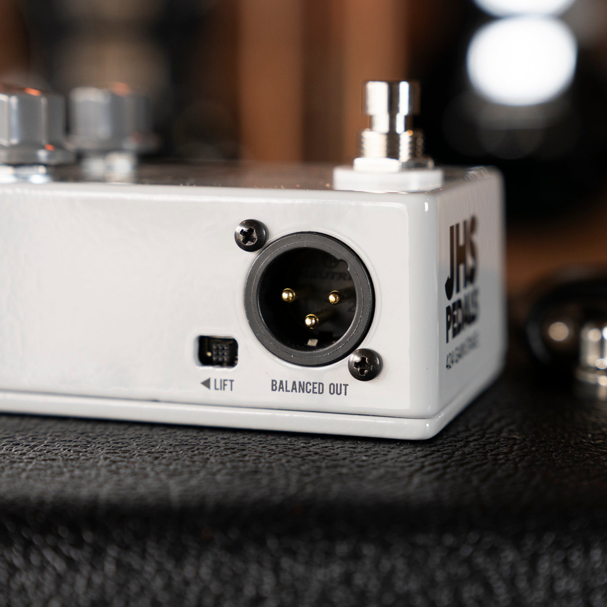 JHS 424 Gainstage Channel Preamp Pedal - Midwood Guitar