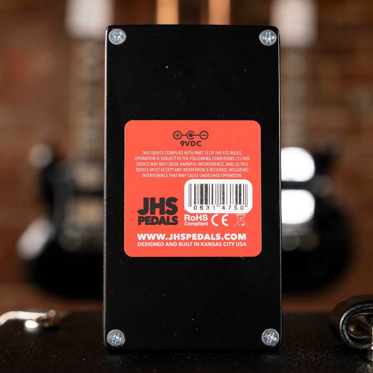 JHS Hard Drive Distortion Pedal - Black - Midwood Guitar
