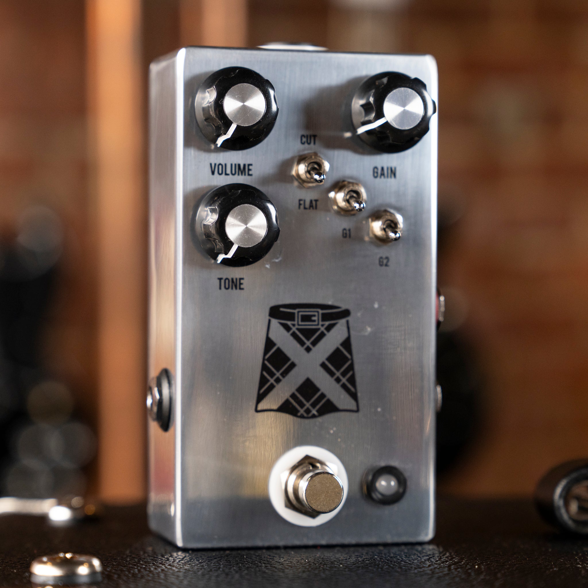 JHS Kilt 10 Distortion Pedal - Midwood Guitar