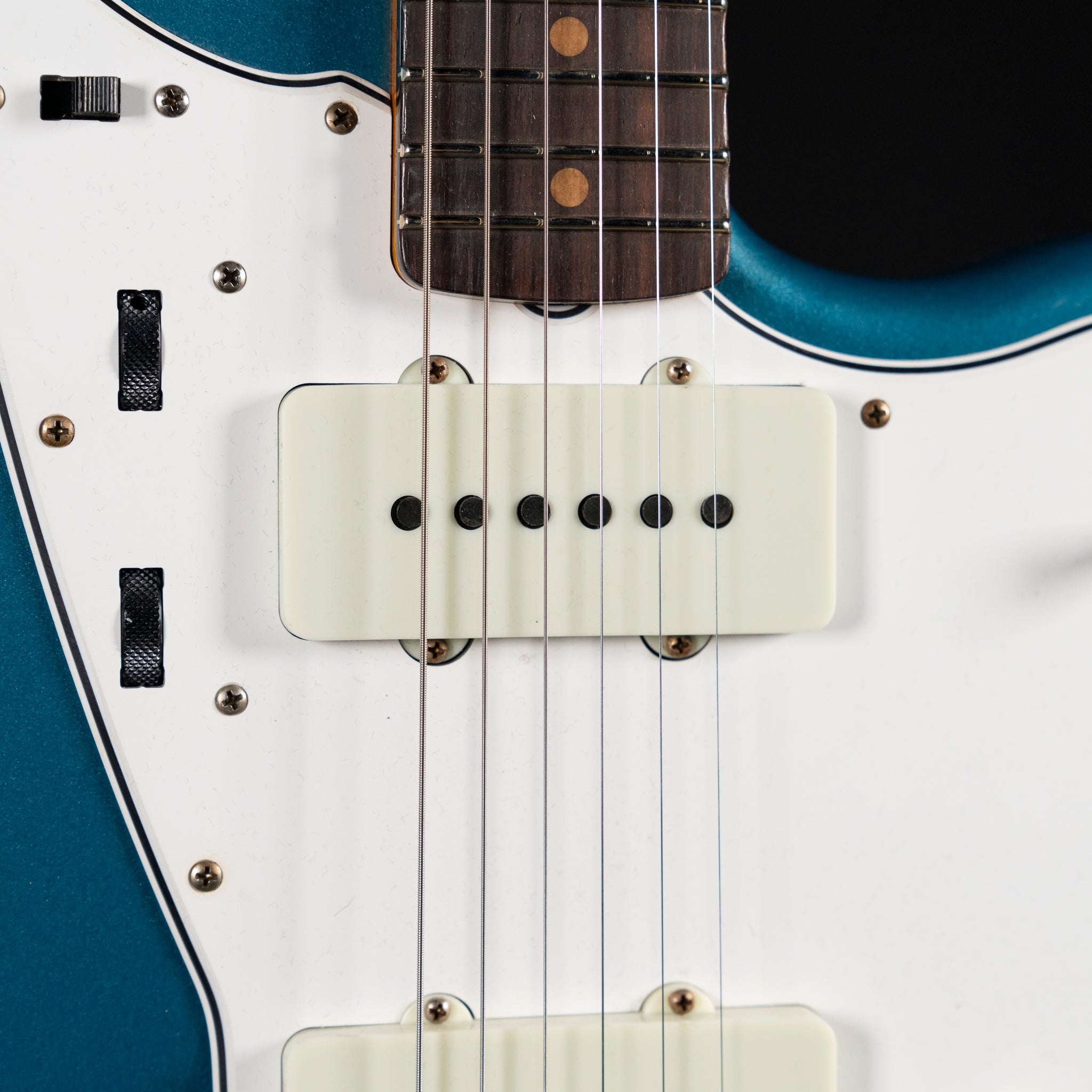 Fender Custom Shop ’63 Jazzmaster Relic Electric Guitar – Ocean Turquoise - Midwood Guitar