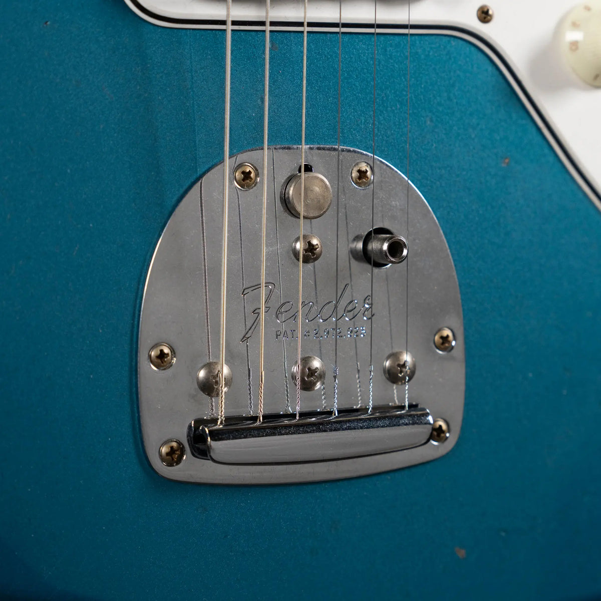 Fender Custom Shop ’63 Jazzmaster Relic Electric Guitar – Ocean Turquoise - Midwood Guitar