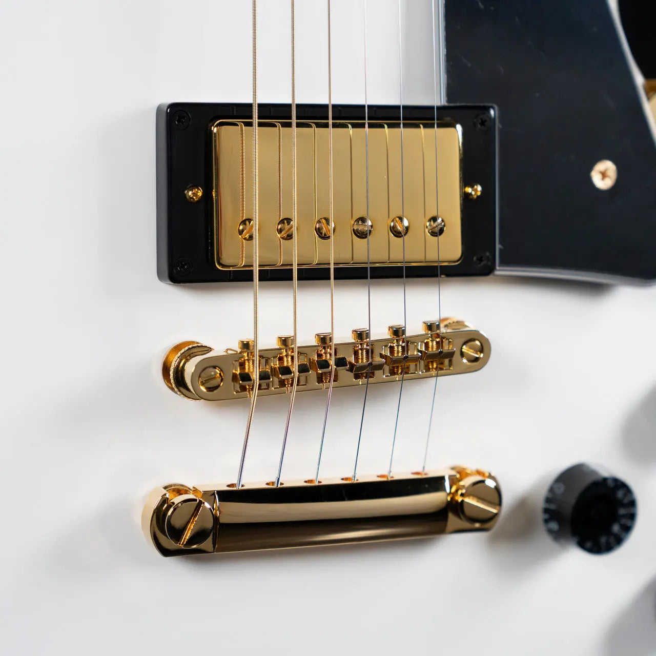 Epiphone Les Paul Custom - Alpine White Guitar