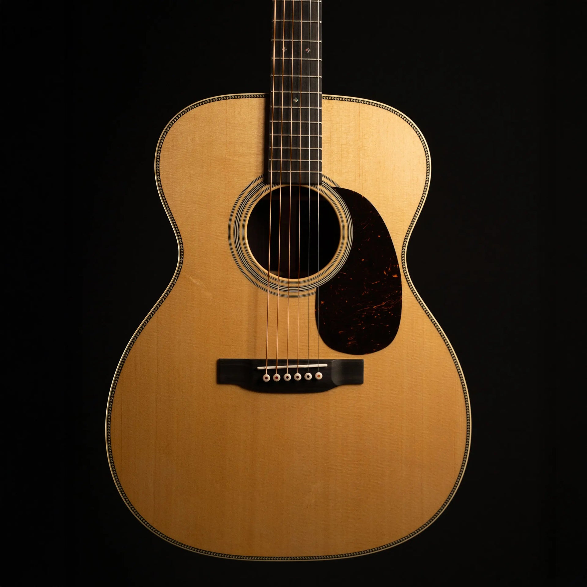 Martin 000-28 Standard Acoustic Guitar - Natural - Midwood Guitar