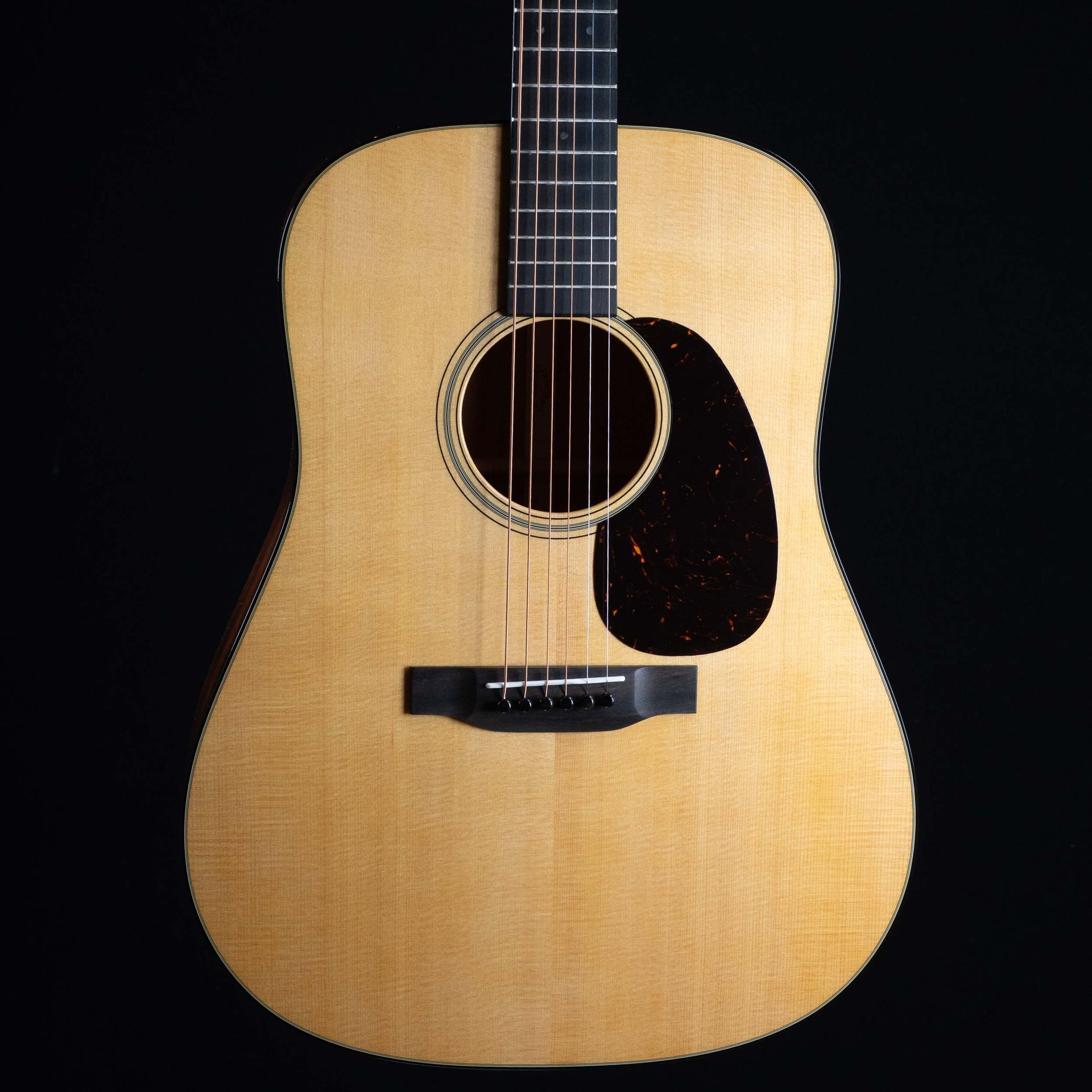 Martin Standard Series D-18 Acoustic Guitar - Natural