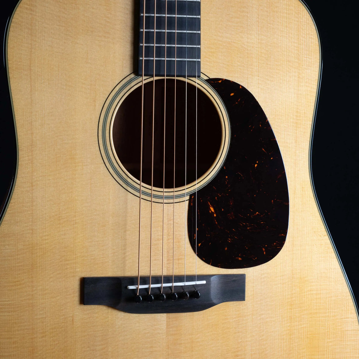 Martin Standard Series D-18 Acoustic Guitar - Natural Martin Guitars