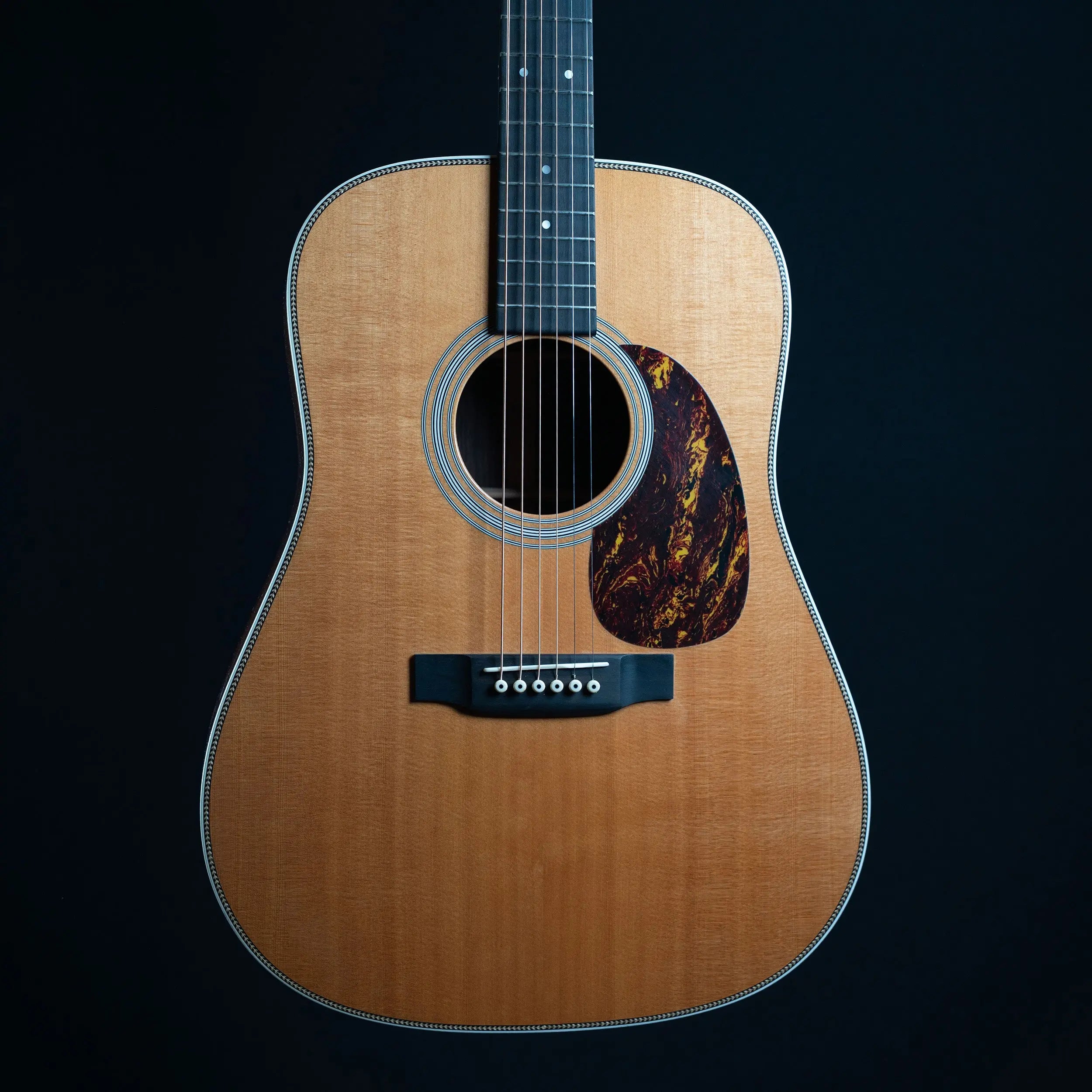 Preowned Martin HD-28 Martin Guitars