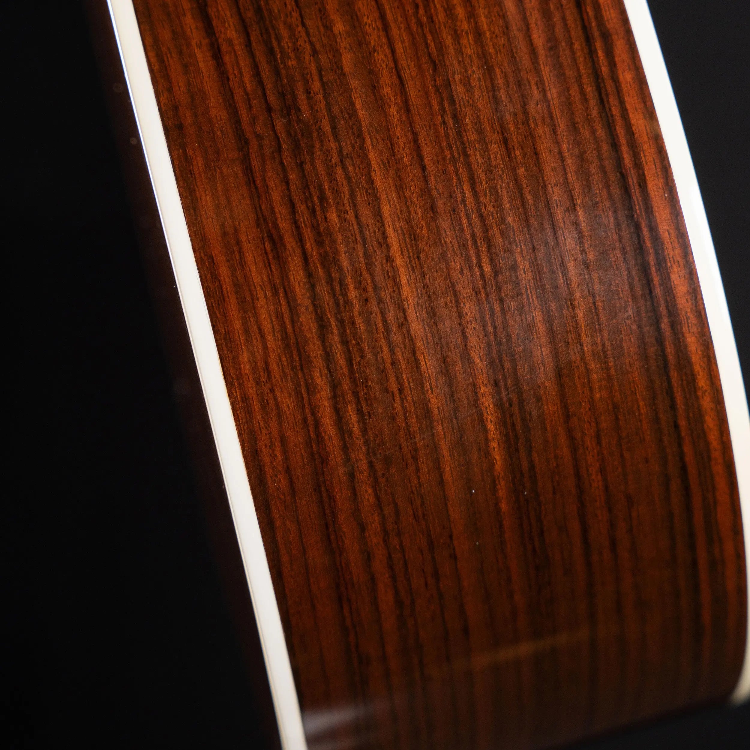 Preowned Martin HD-28 Martin Guitars