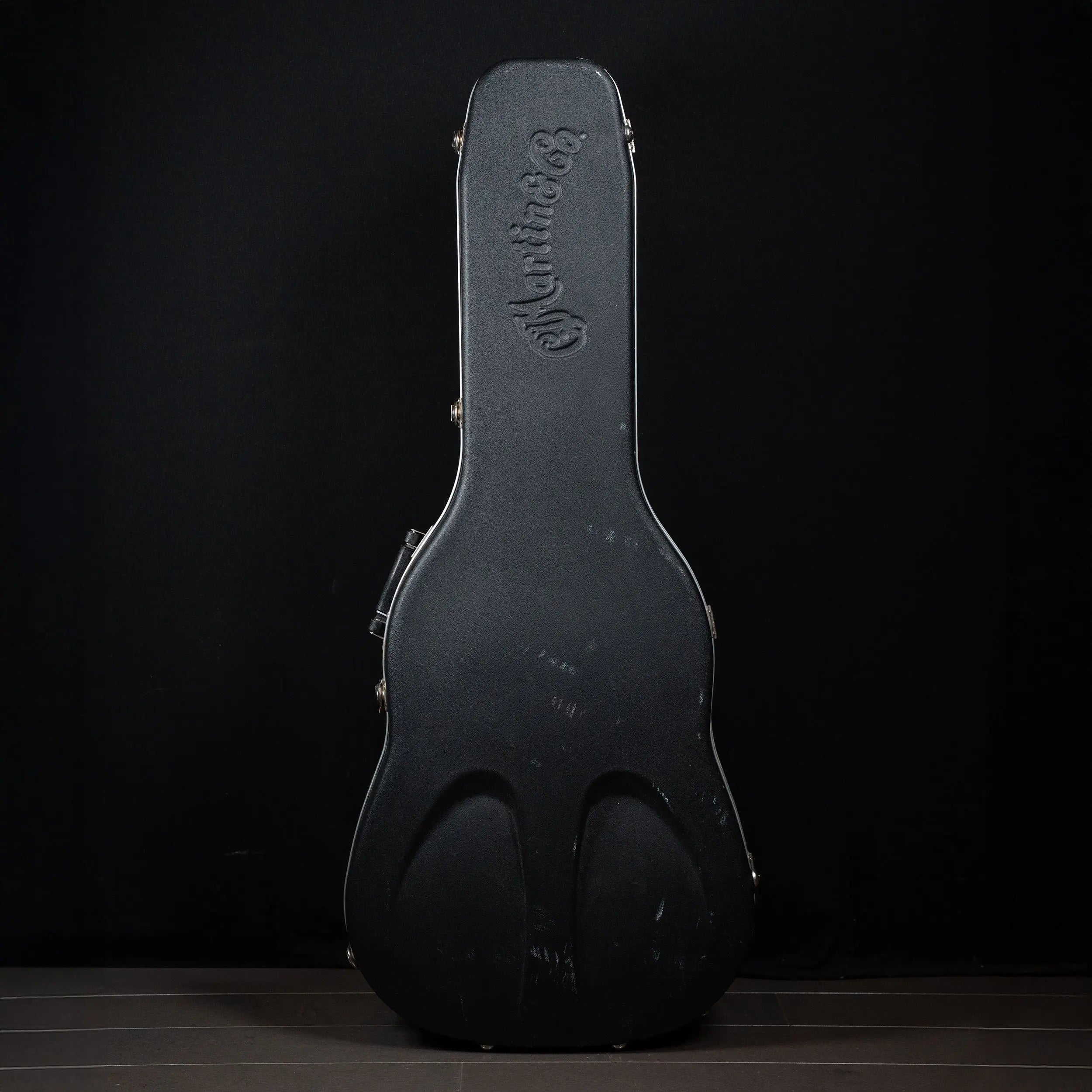 Preowned Martin HD-28 Martin Guitars