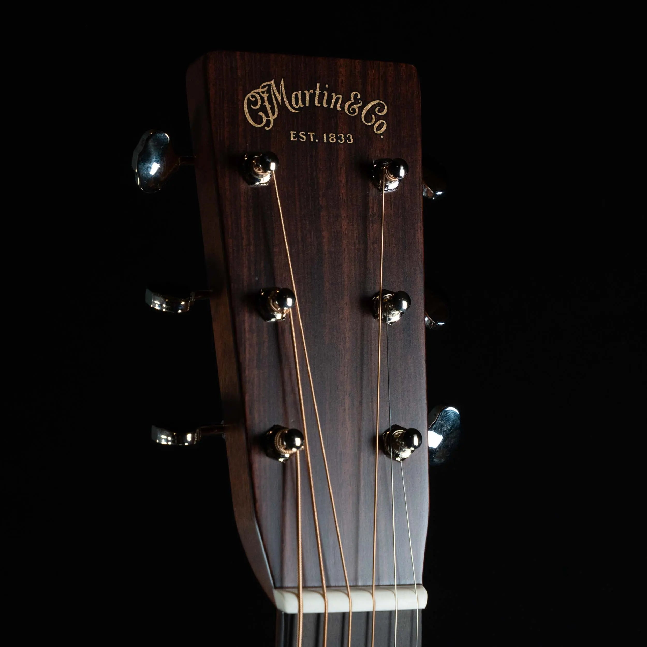 Martin OM-28 Acoustic Guitar - Natural Martin Guitars