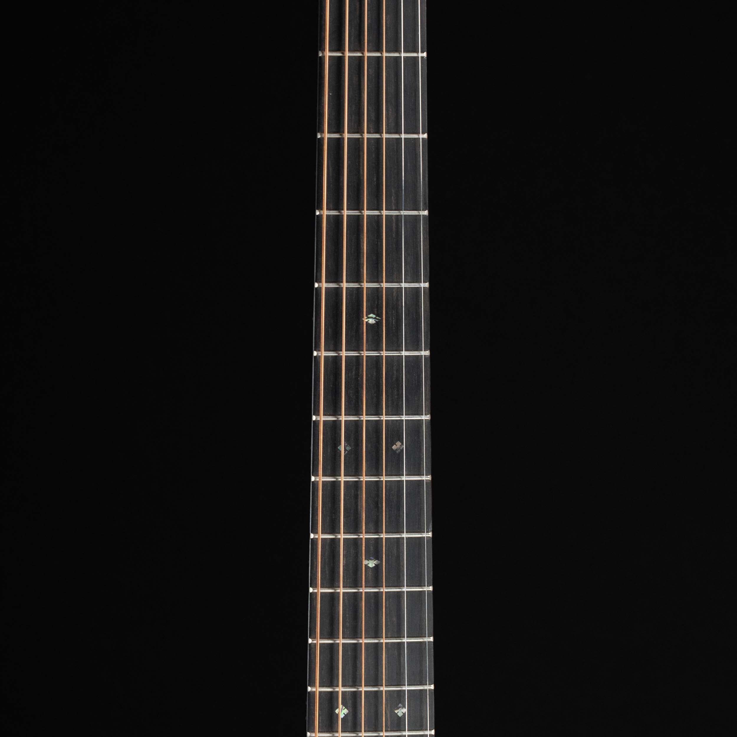Martin 00-28 Acoustic Guitar - Natural