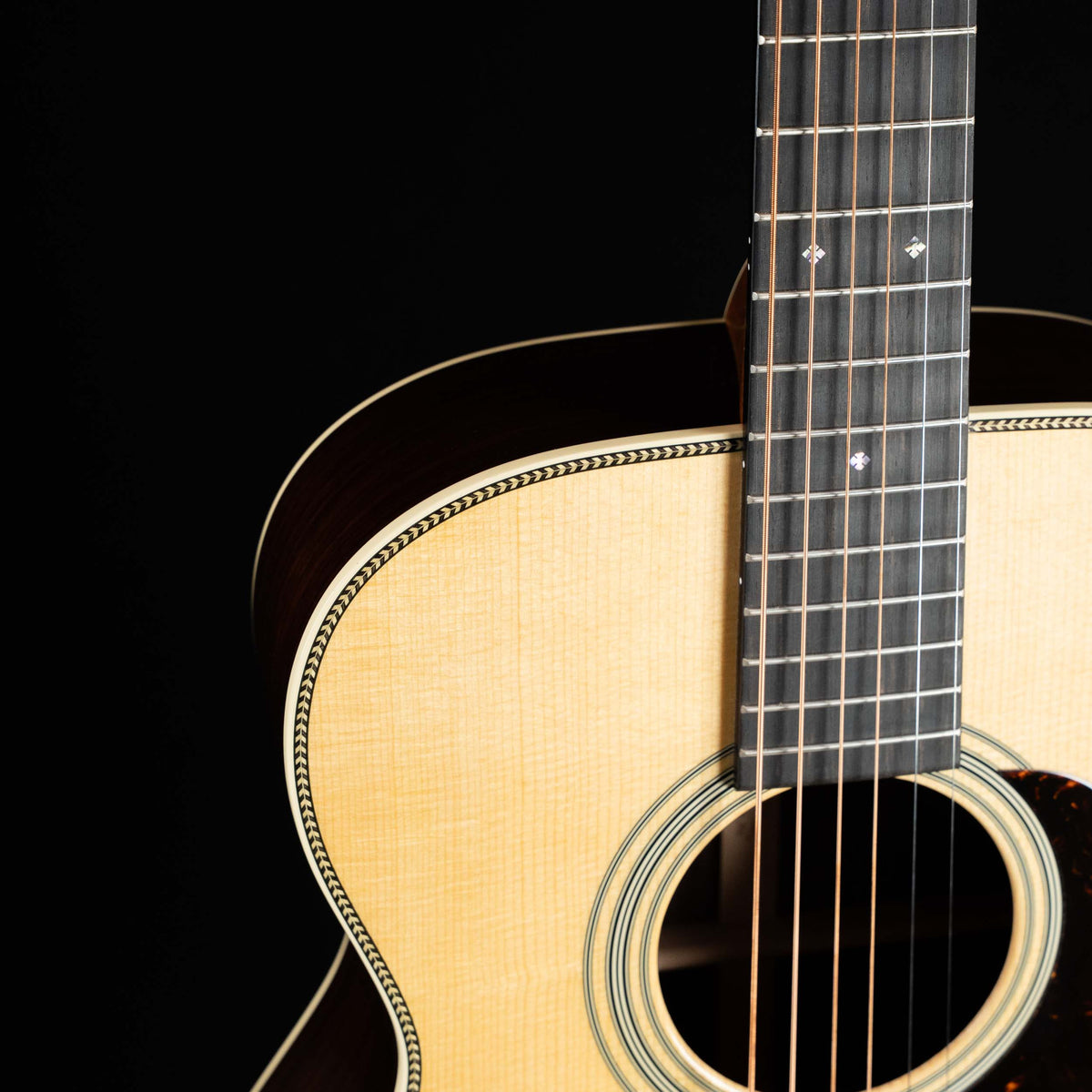 Martin 00-28 Acoustic Guitar - Natural