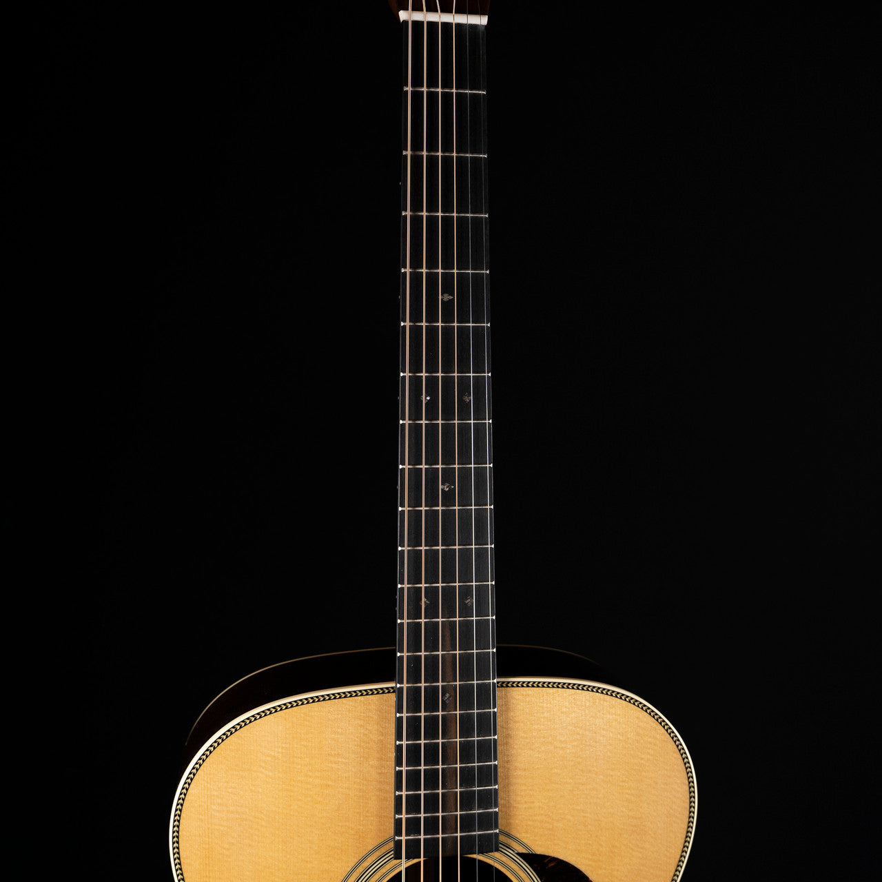 Martin 000-28 Standard Acoustic Guitar / New 2025 Model