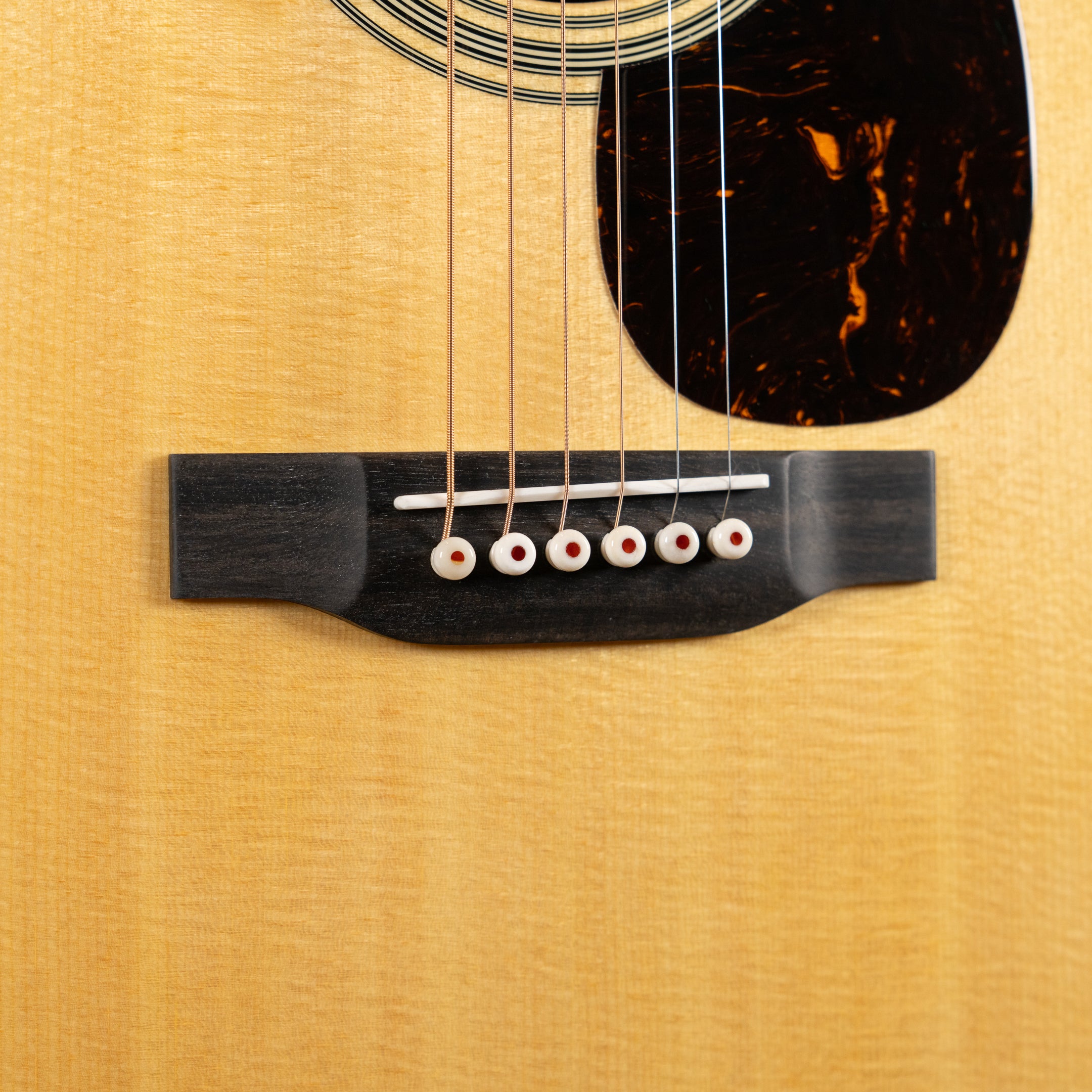 Martin OM-28 Acoustic Guitar - Natural - Midwood Guitar